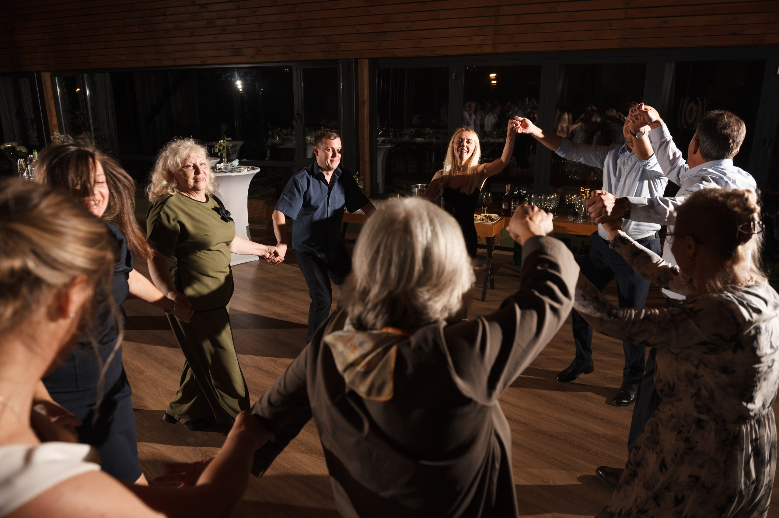 Свадьба в ресторане Берег в Москве. Праздничное агентство ПИОН