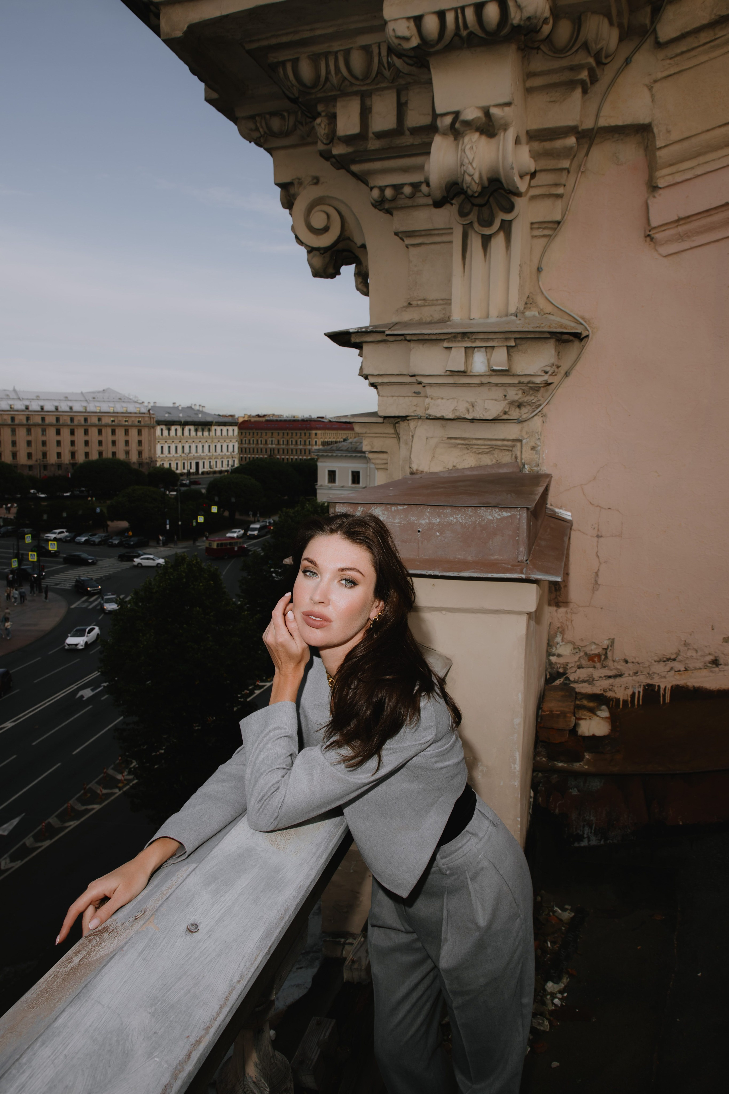 Вероника (съемка на крыше). Фотограф в Москве и Санкт-Петербурге Дарина