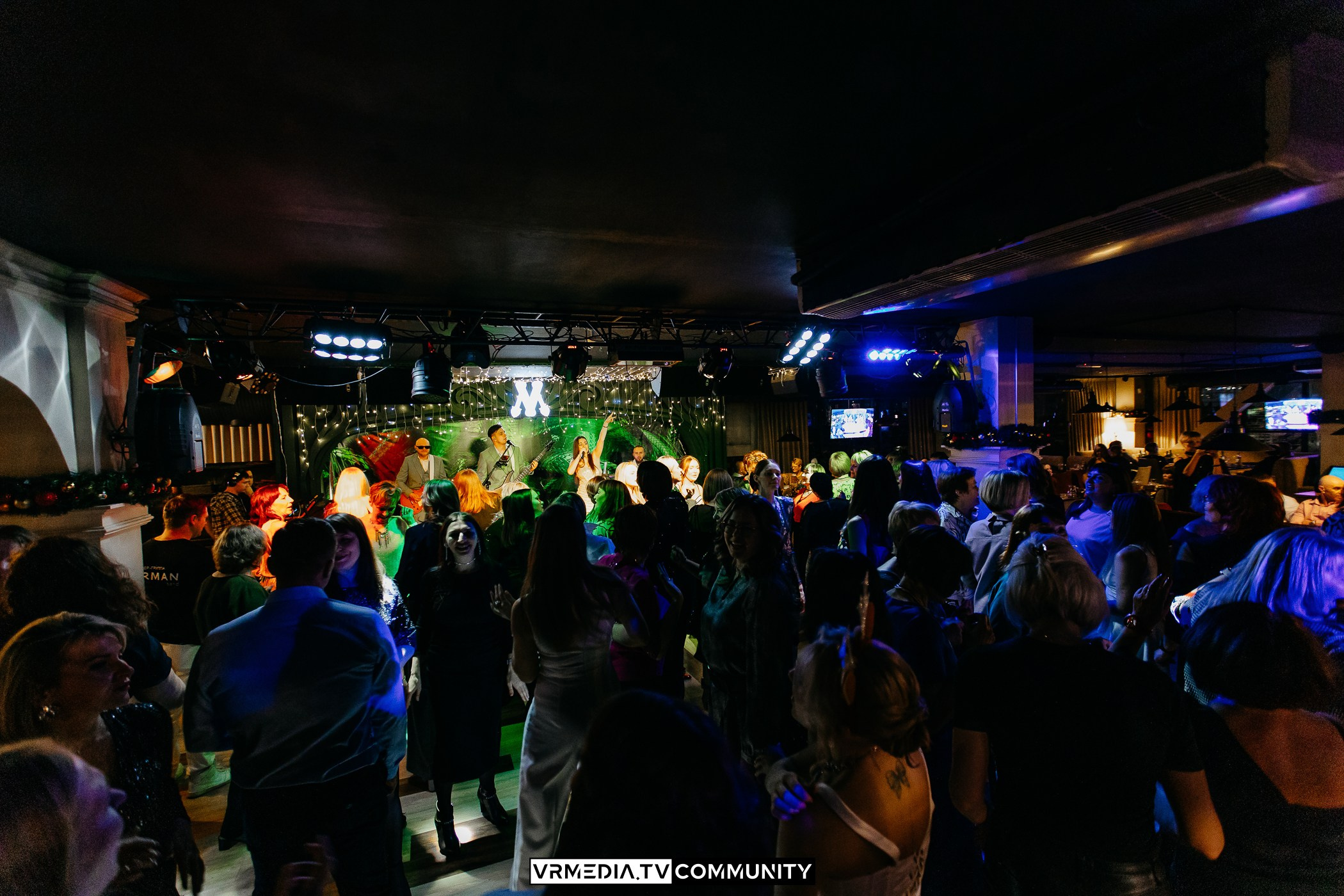 Новогодний вечер в ресторане «Мюнхен»