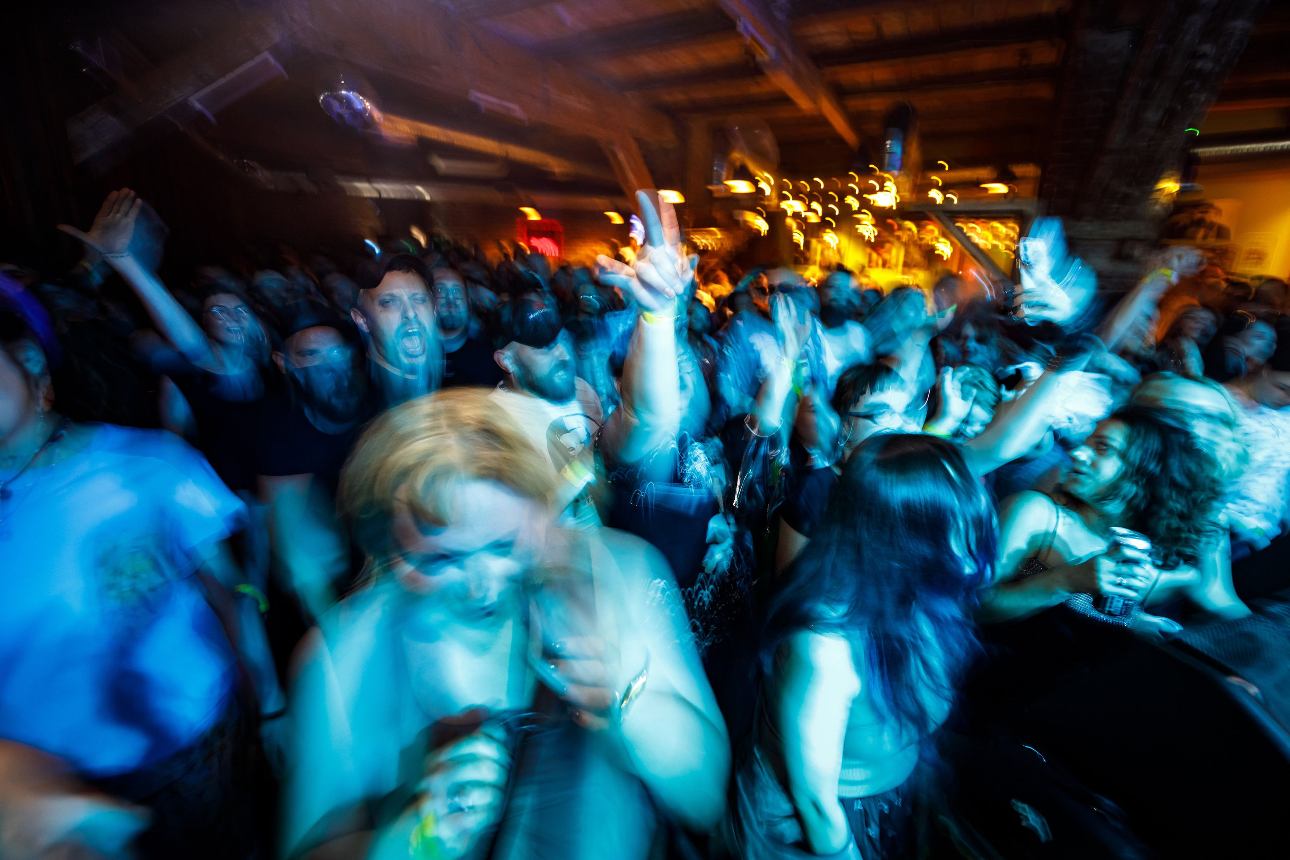 РАДИОПОМЕХИ. Фотограф Елена Богачева (lenalena_na_na_na)