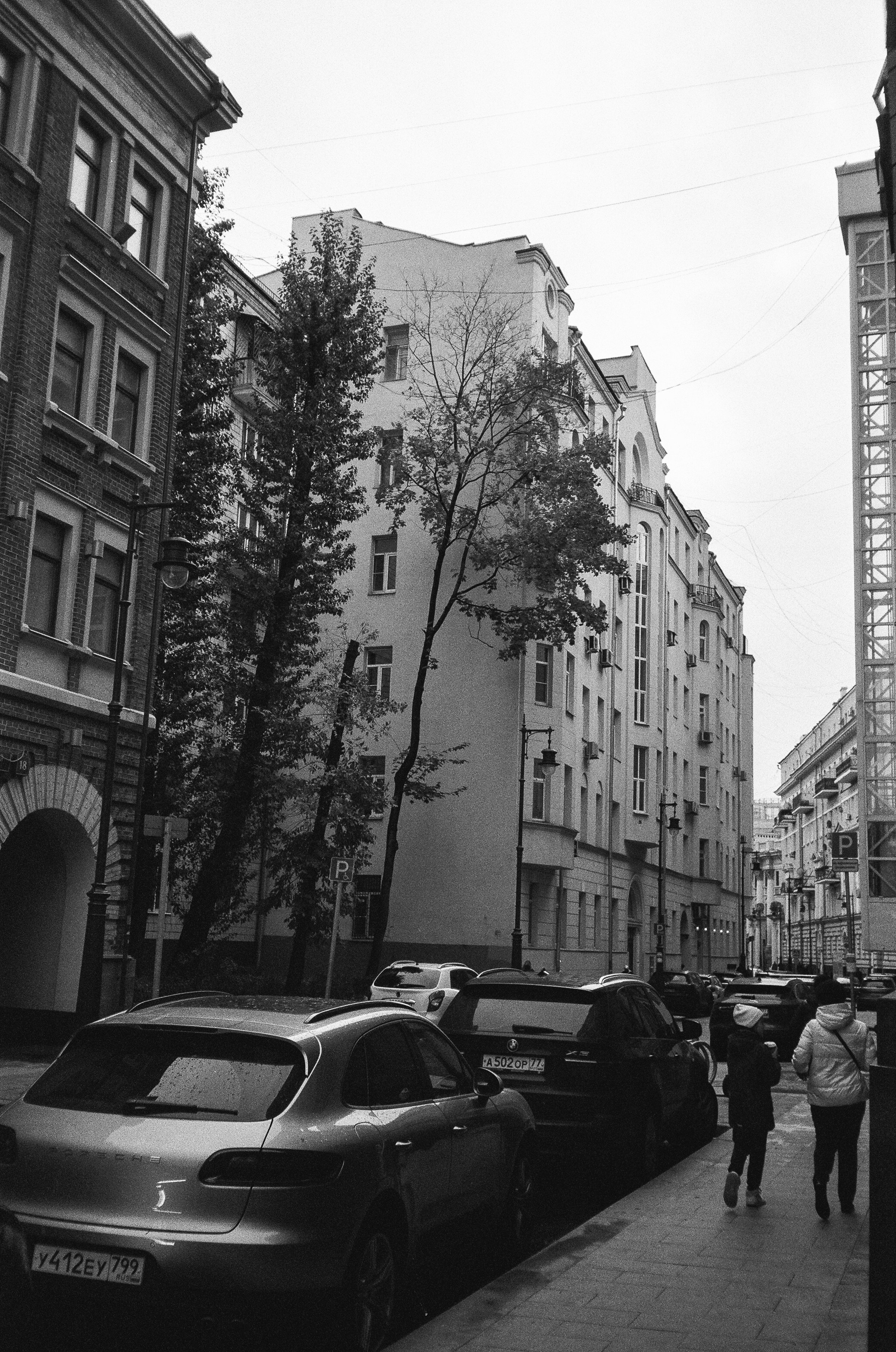 Chinon Auto 3001 / Ilford Pan 400 / Театр Моссовета, Театр Российской