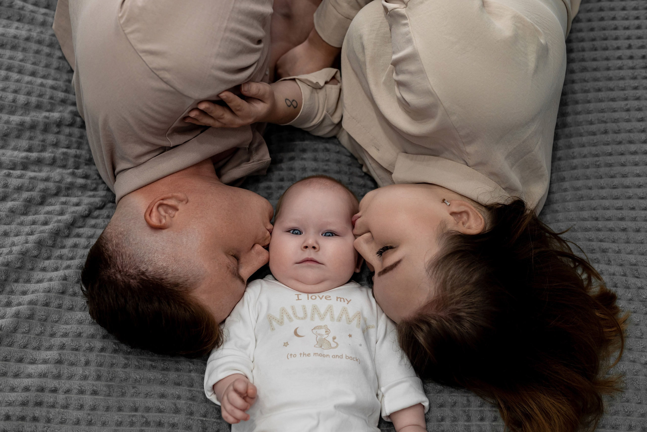 Эмиль, Адиля и Ассель. Фотограф в городе Салават