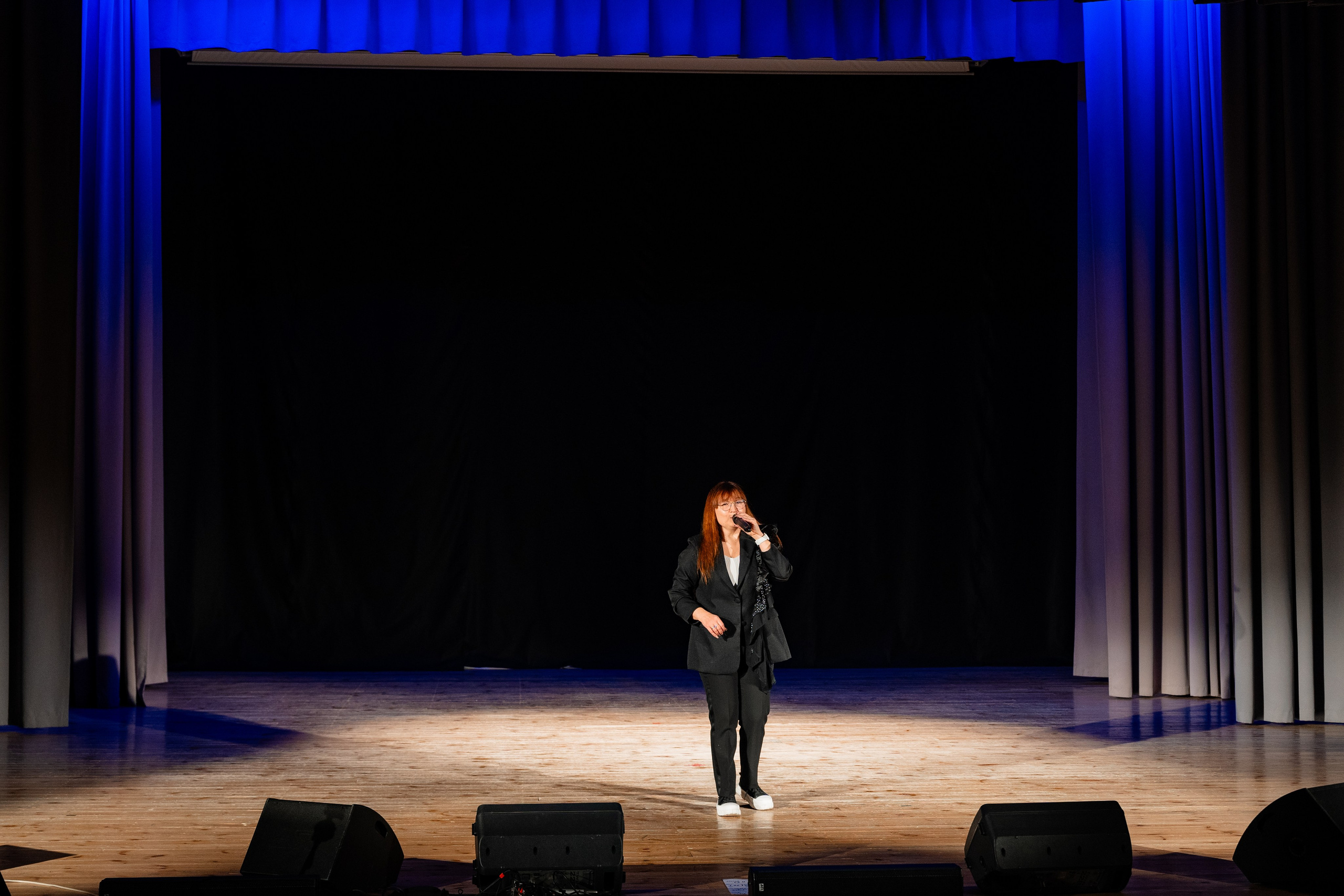 Концерт ДК Буривестник. Фотограф Никита Комаров