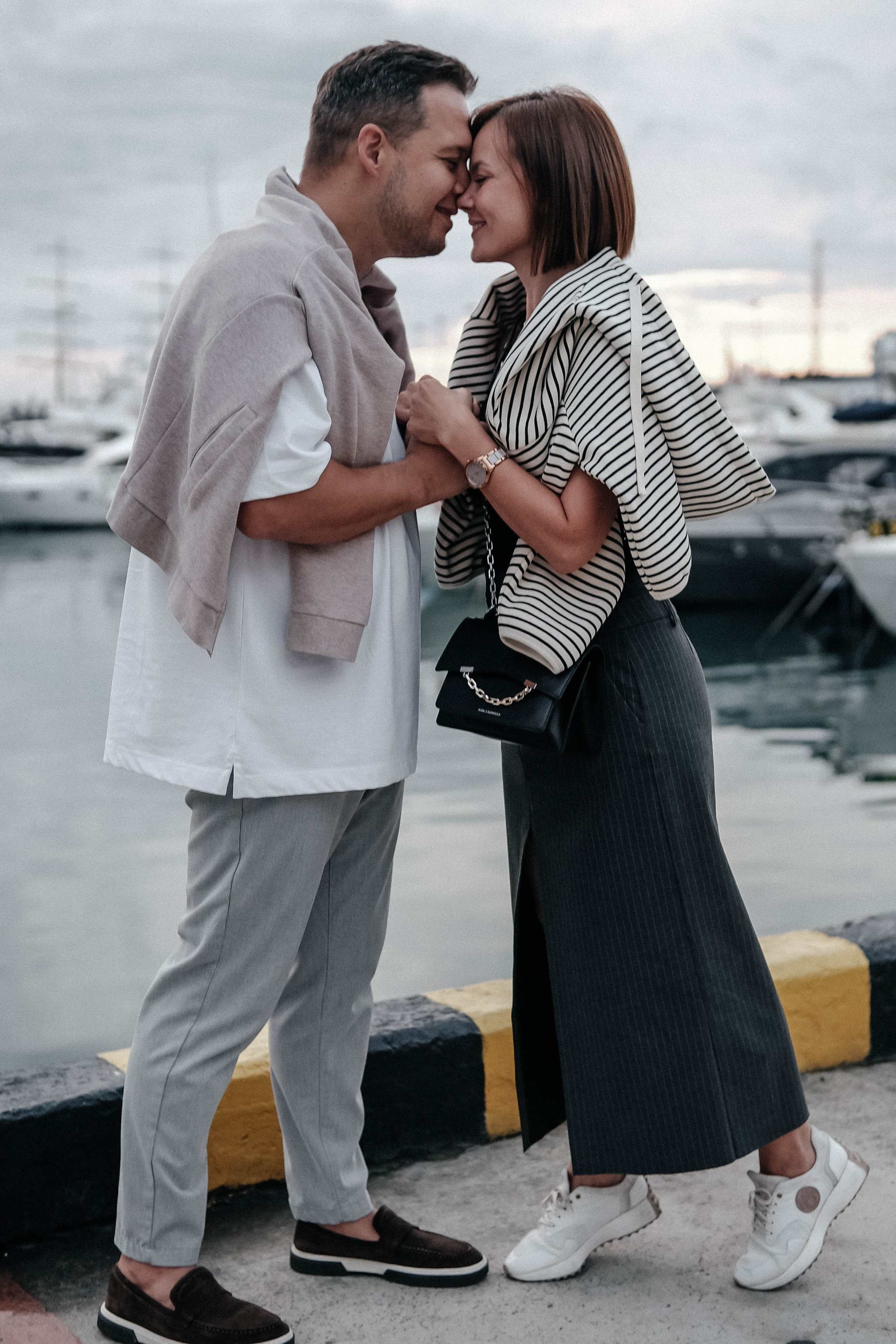 Семья Пекай. Главная