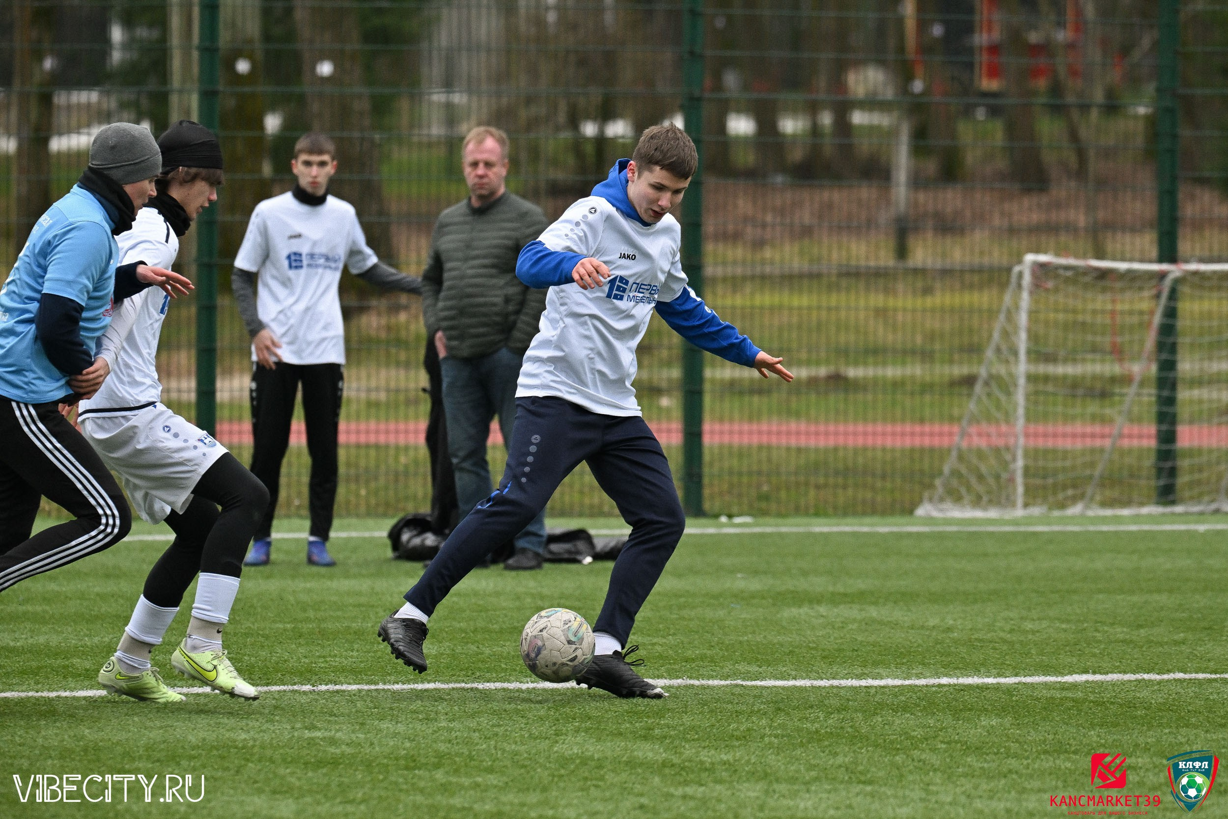 XX ЧЕМПИОНАТ КАЛИНИНГРАДСКОЙ ЛФЛ КАНЦМАРКЕТ39 сезона 2024–2025 гг. VIBECITY.RU Вайб Сити Ру Фоторепортажи Фотоотчеты Калининград