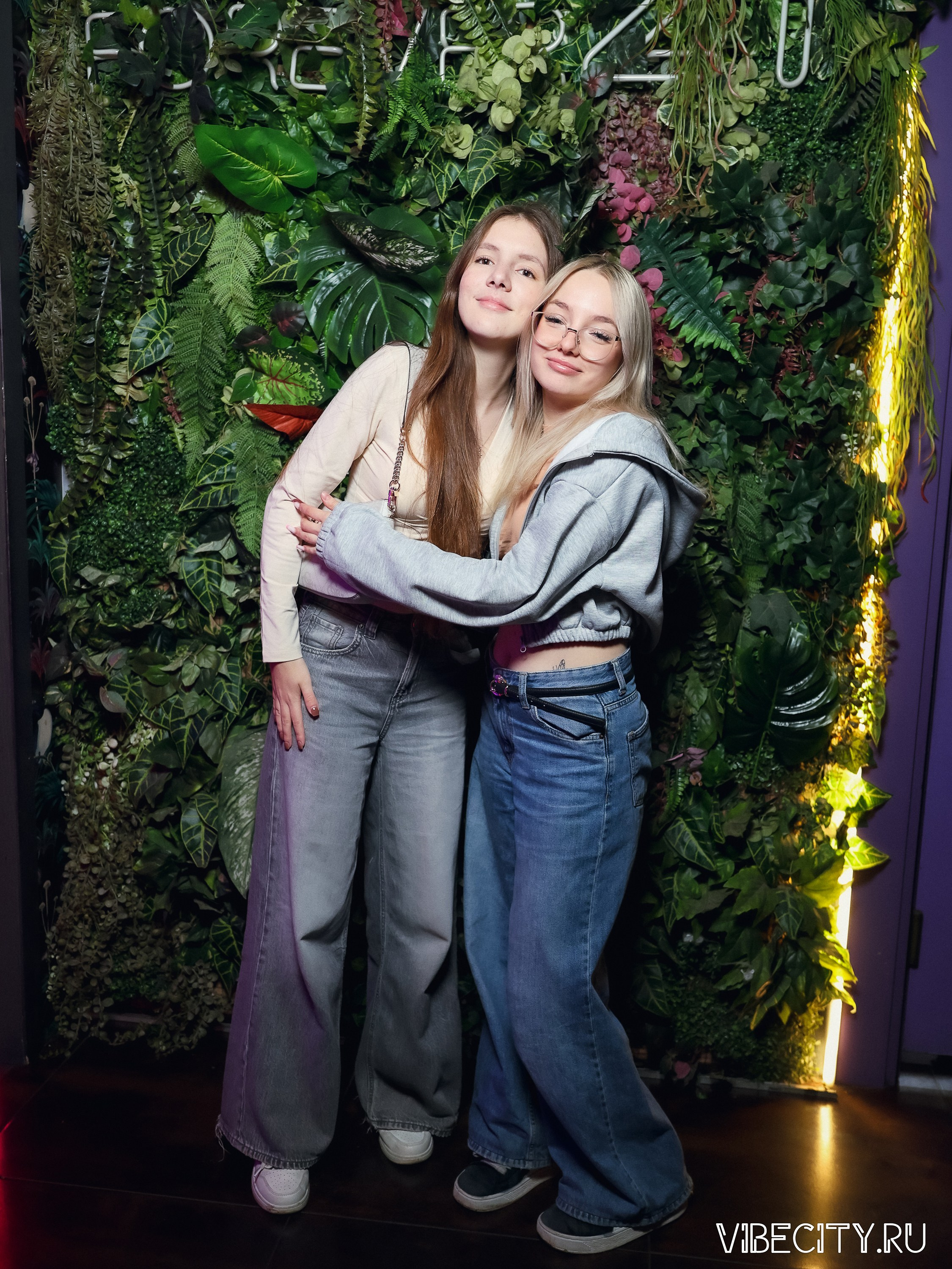 DOUBLE U. VIBECITY.RU Вайб Сити Ру Фоторепортажи Фотоотчеты Калининград