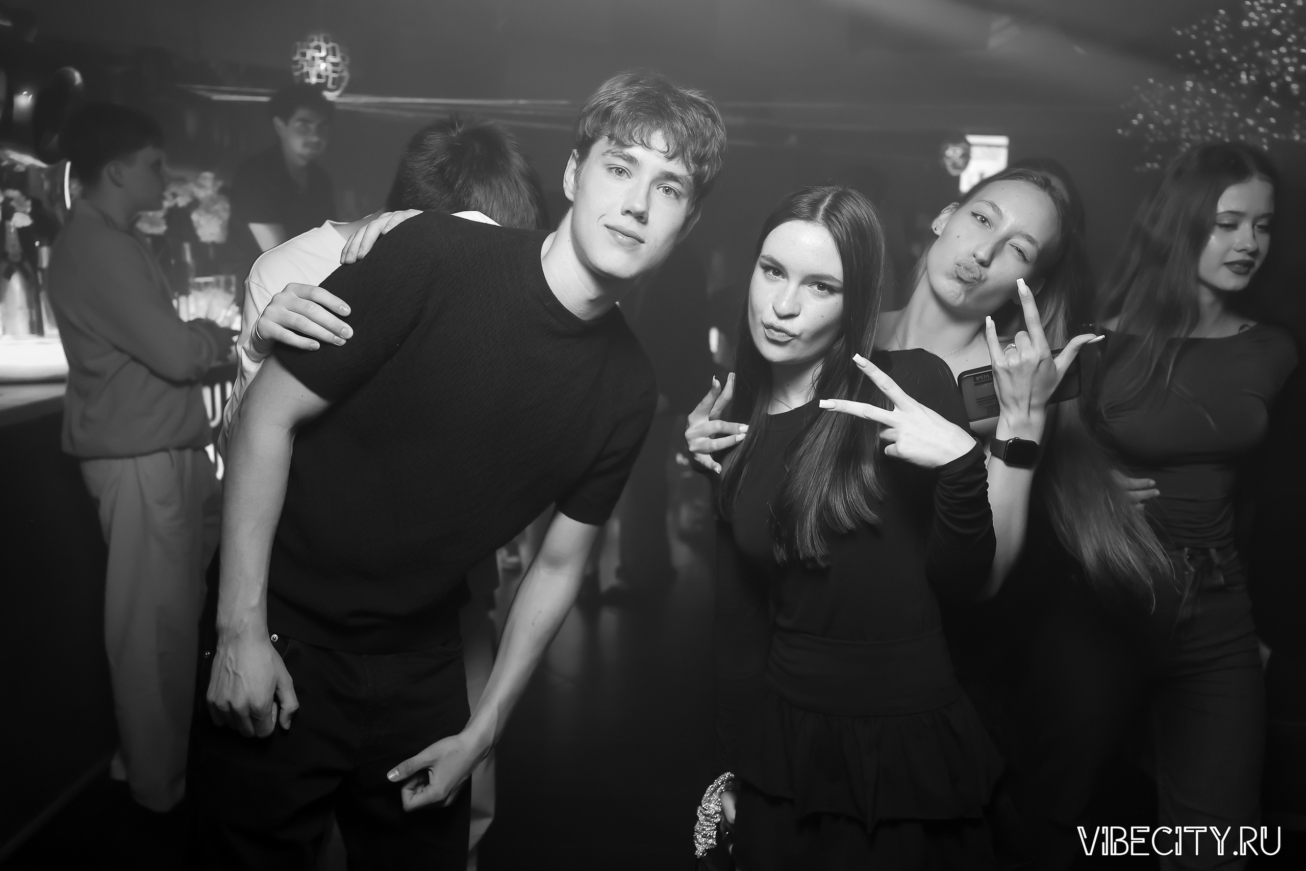 DOUBLE U. VIBECITY.RU Вайб Сити Ру Фоторепортажи Фотоотчеты Калининград