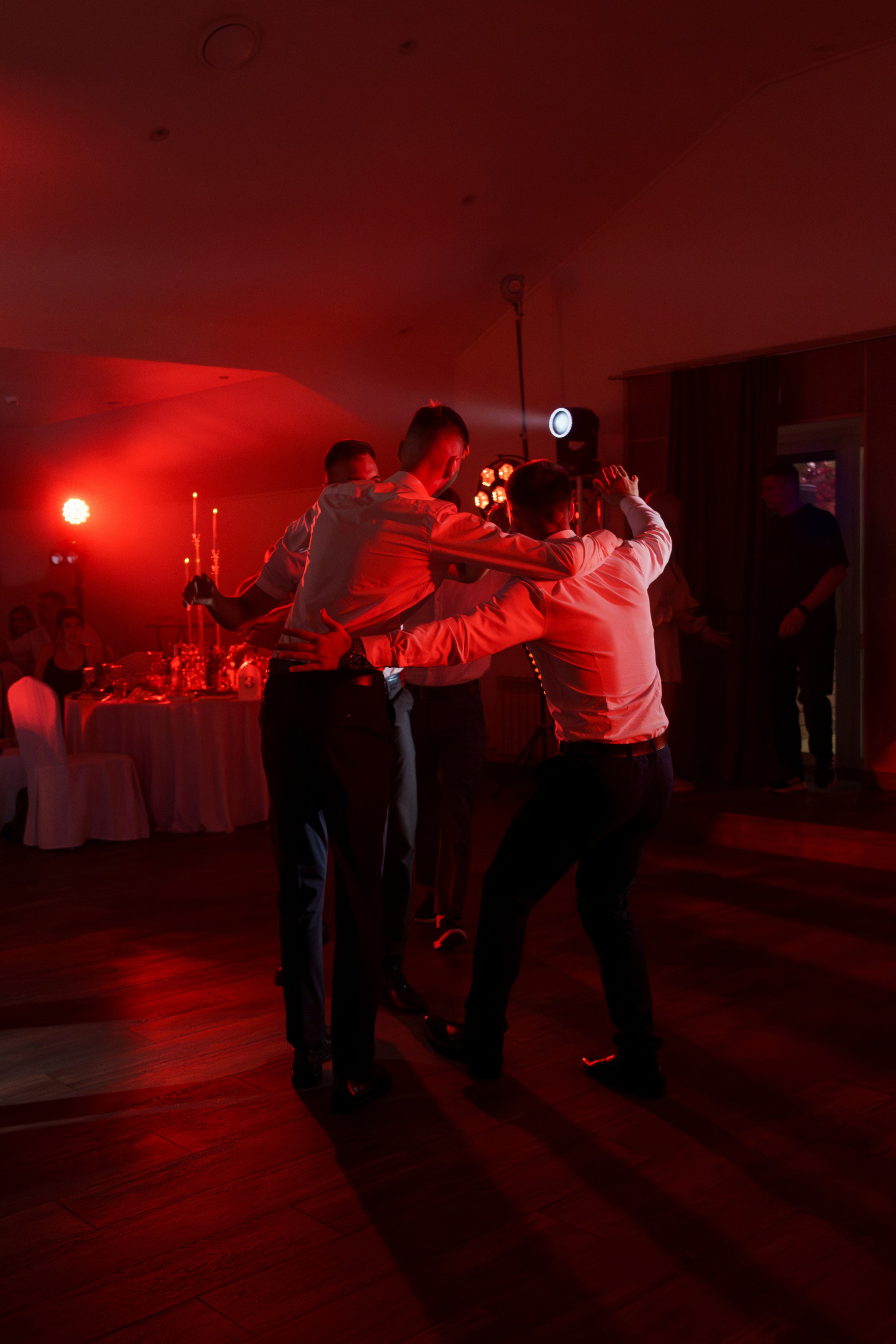 Евгений и Дарья (Пакет «MAXI» Брянск). Свадебный и репортажный фотограф Элина Козырьянова