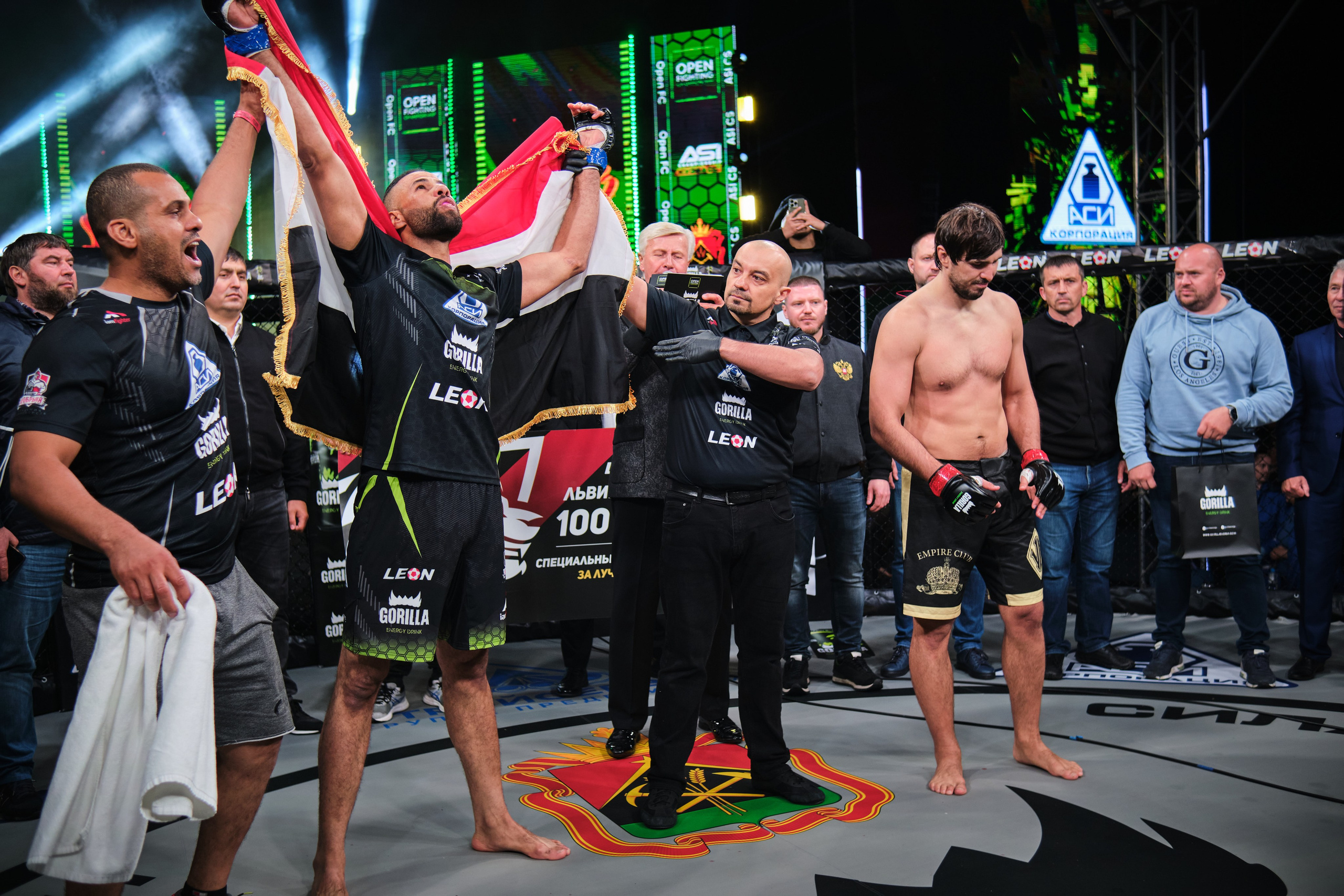 ММА на ПРО ГЕШ. Свадебный и семейный фотограф в Новокузнецке Иван Иванов