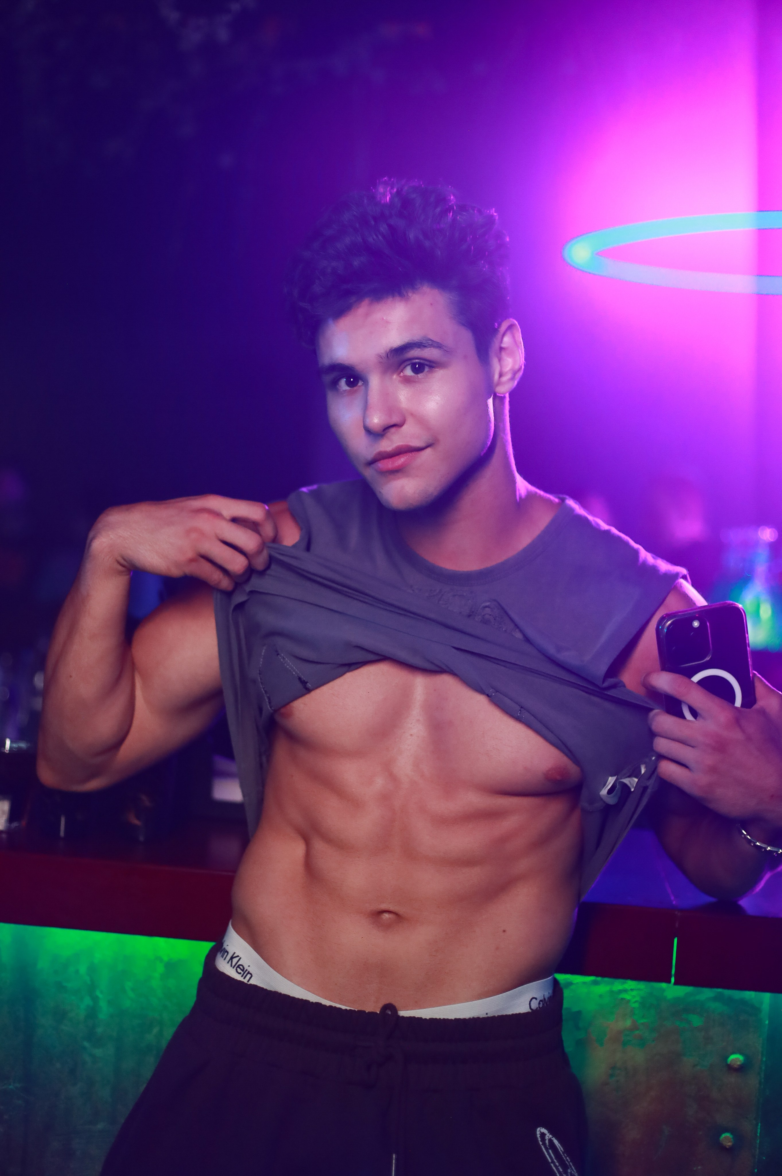 Клуб Резиденция лучшее. Контакты