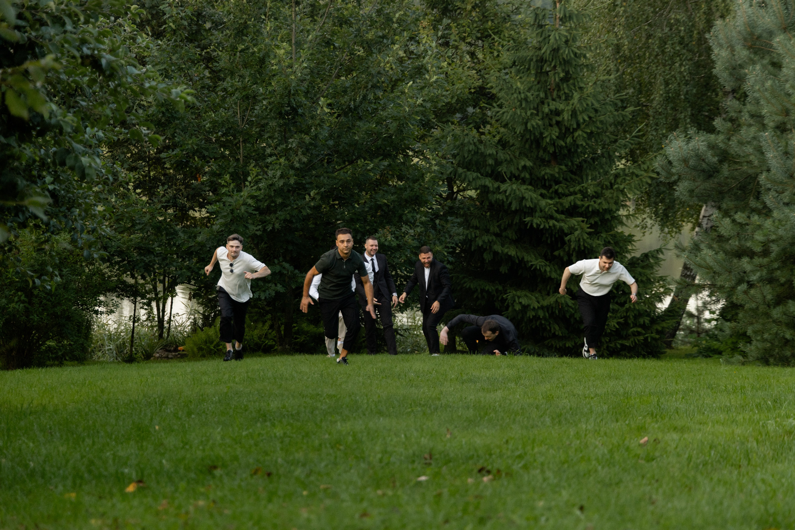 Свадебная фотосессия в агроусадьбе Лабодянка в Минске. Свадебный фотограф в Минске/Беларуси Сергей Спиридонов