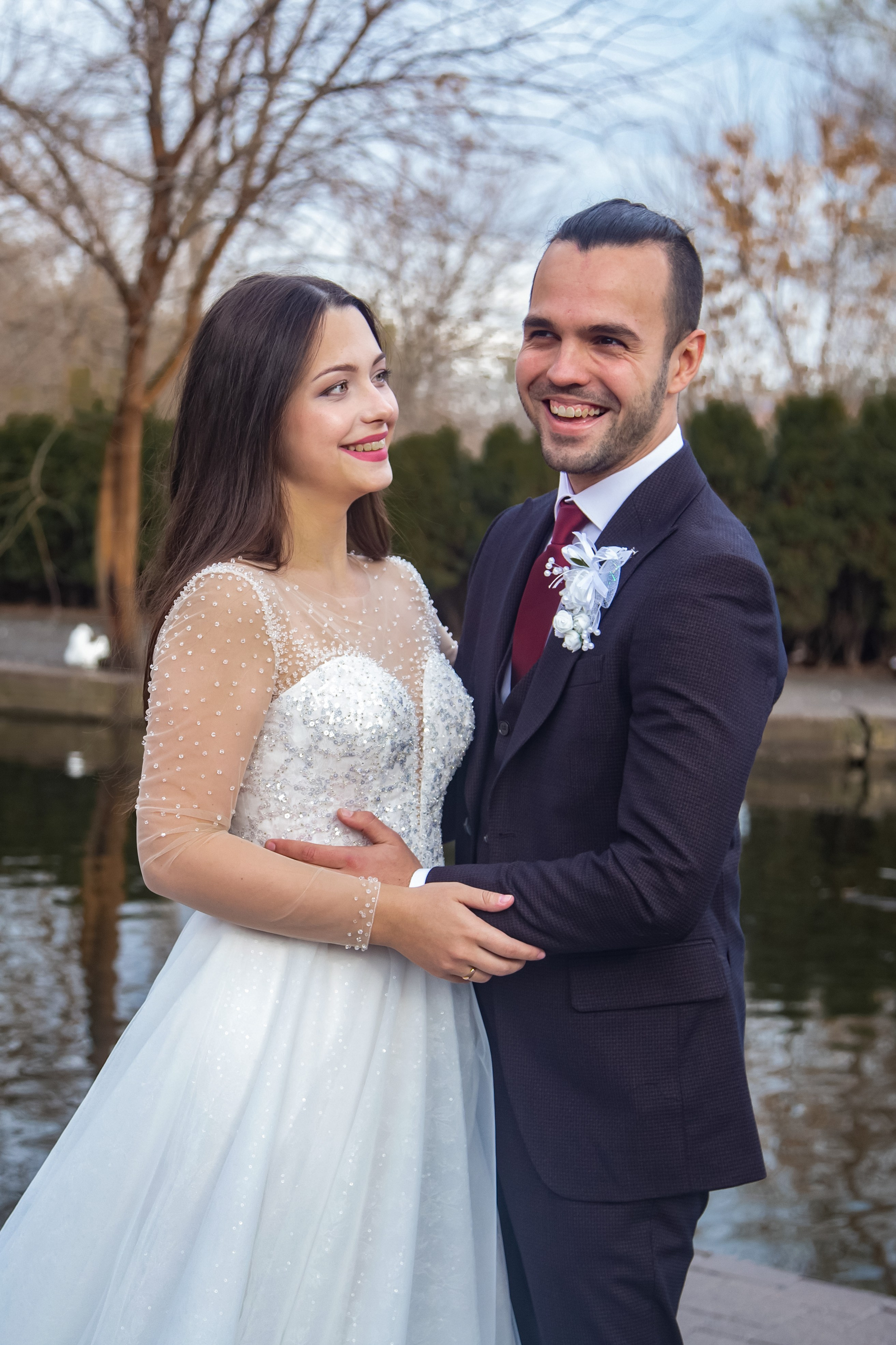 Свадебные фото. Фотограф Краснодара, фотограф в парке Галецкого.репортажный фотограф. детский фотограф, свадебный фотограф. профессиональный фотограф