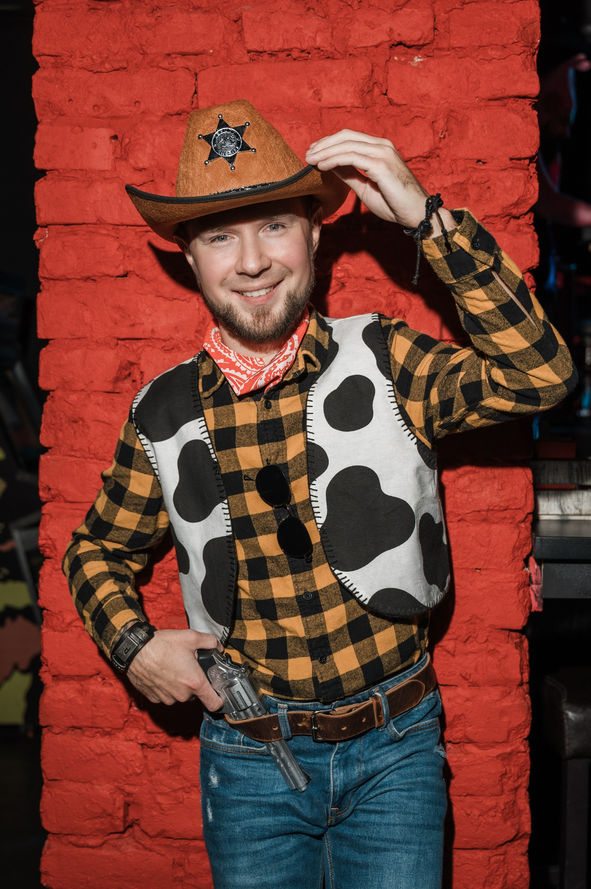 Репортажный фотограф на корпоратив и другие мероприятия. Свадебный и семейный фотограф в Краснодаре Марина Стёпа