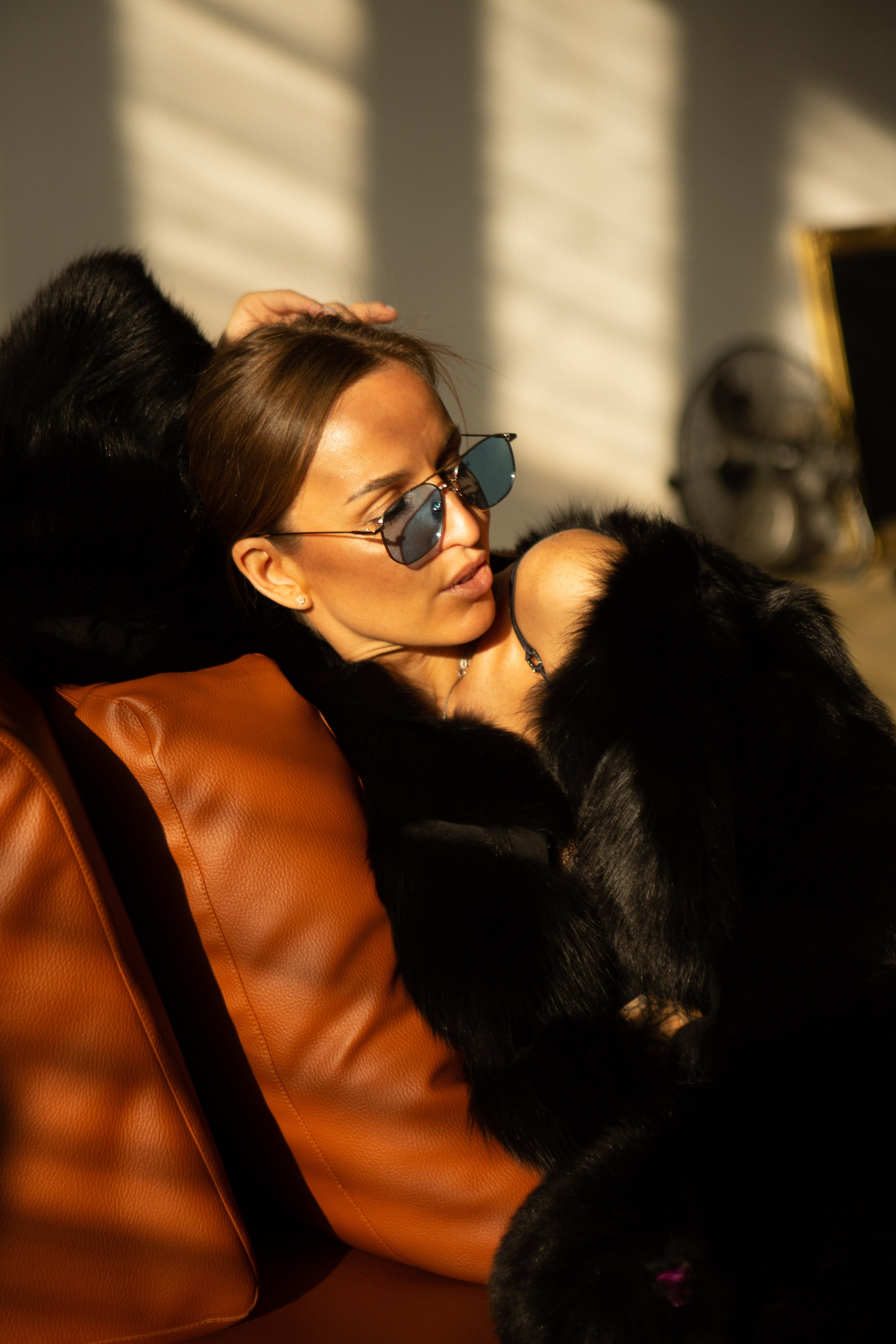 Маша. Контакты