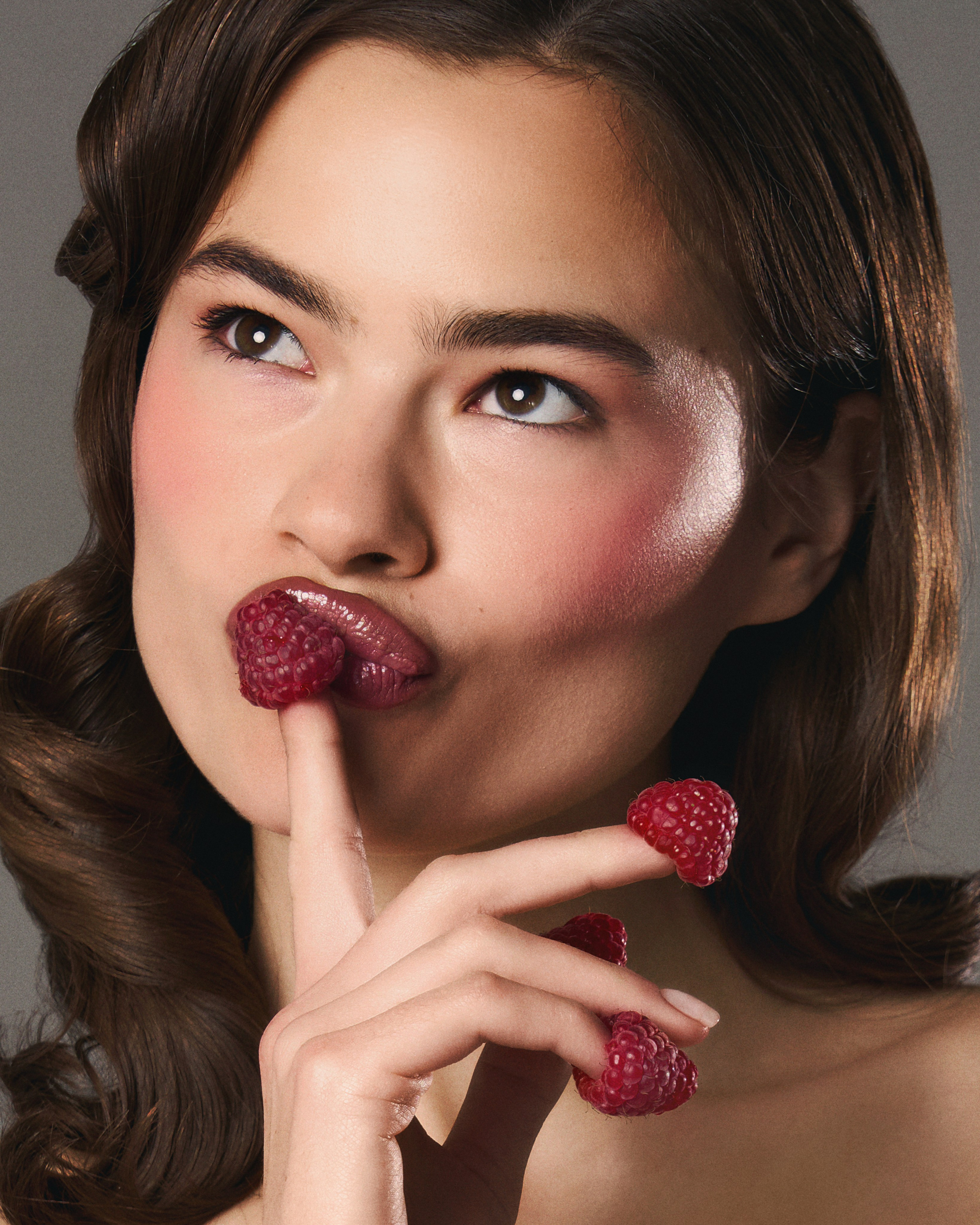 Campaign ASAYA BEAUTY. Nadezhda Diskant is a Moscow and Saint Petersburg based photographer