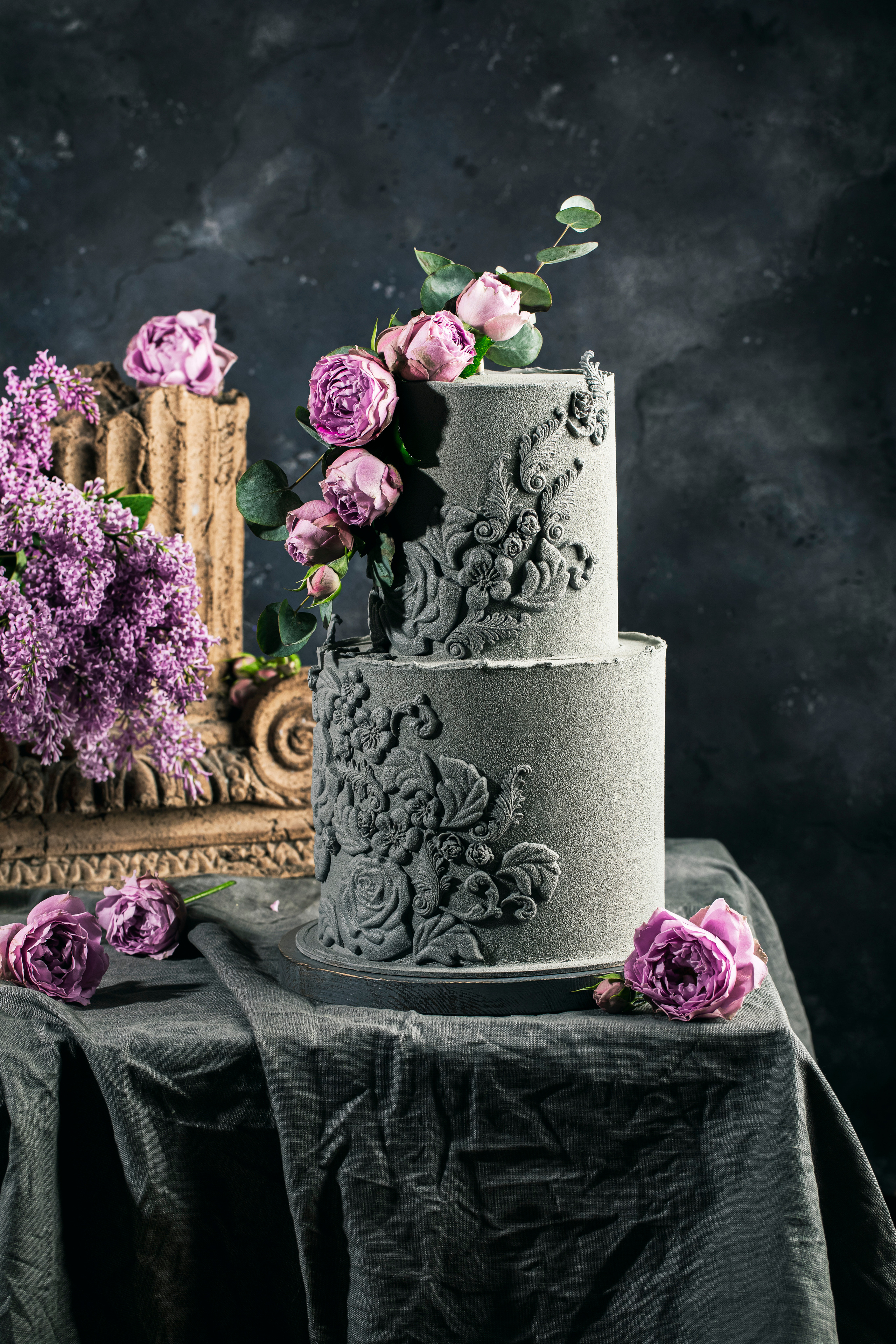 Cakeinflowers десерты. Фудфотограф, фудстилист и сет дизайнер в Москве Алена Синицына