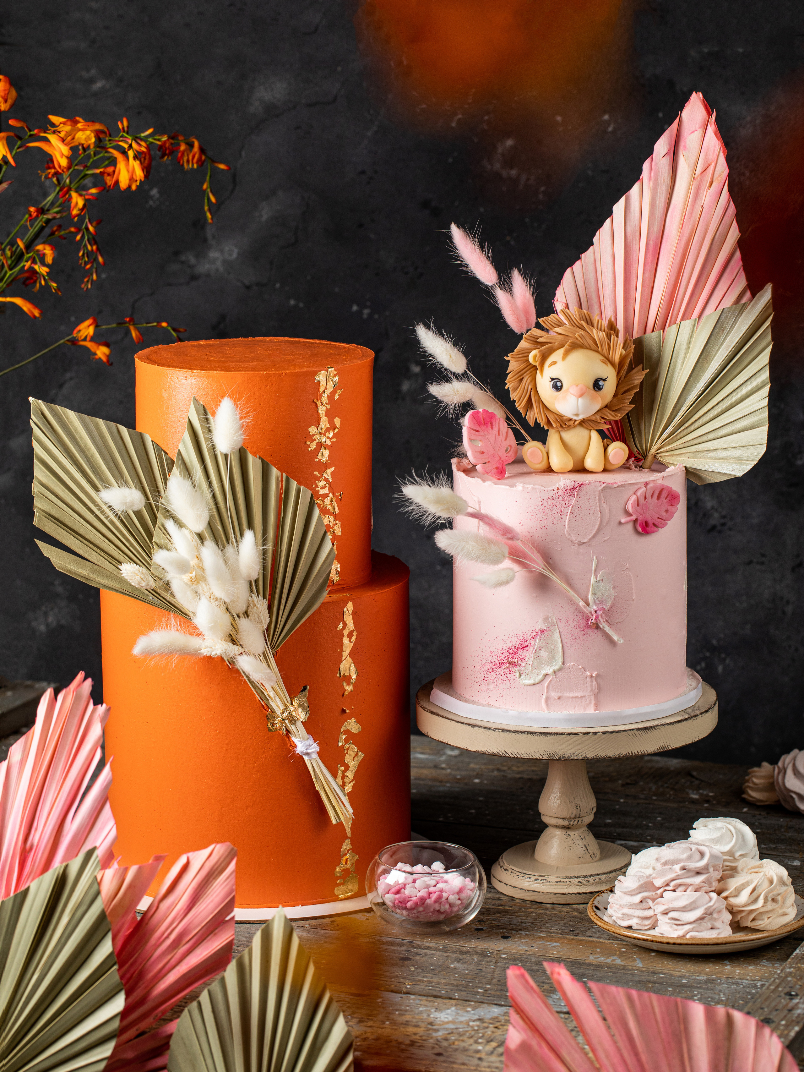 Cakeinflowers десерты. Фудфотограф, фудстилист и сет дизайнер в Москве Алена Синицына