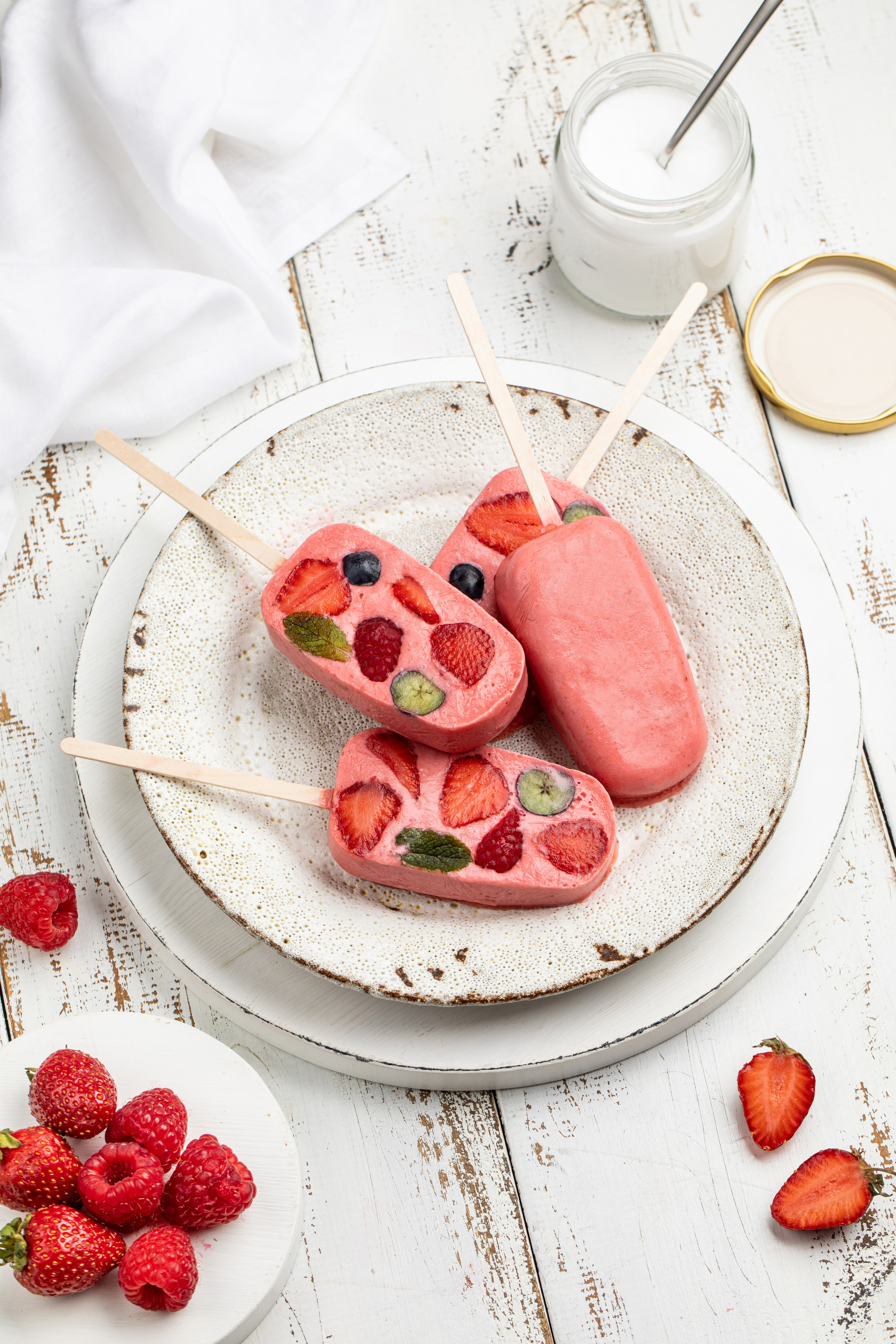 Нутрициолог Жанна Тиханычева, книга рецептов. Фудфотограф, фудстилист и сет дизайнер в Москве Алена Синицына