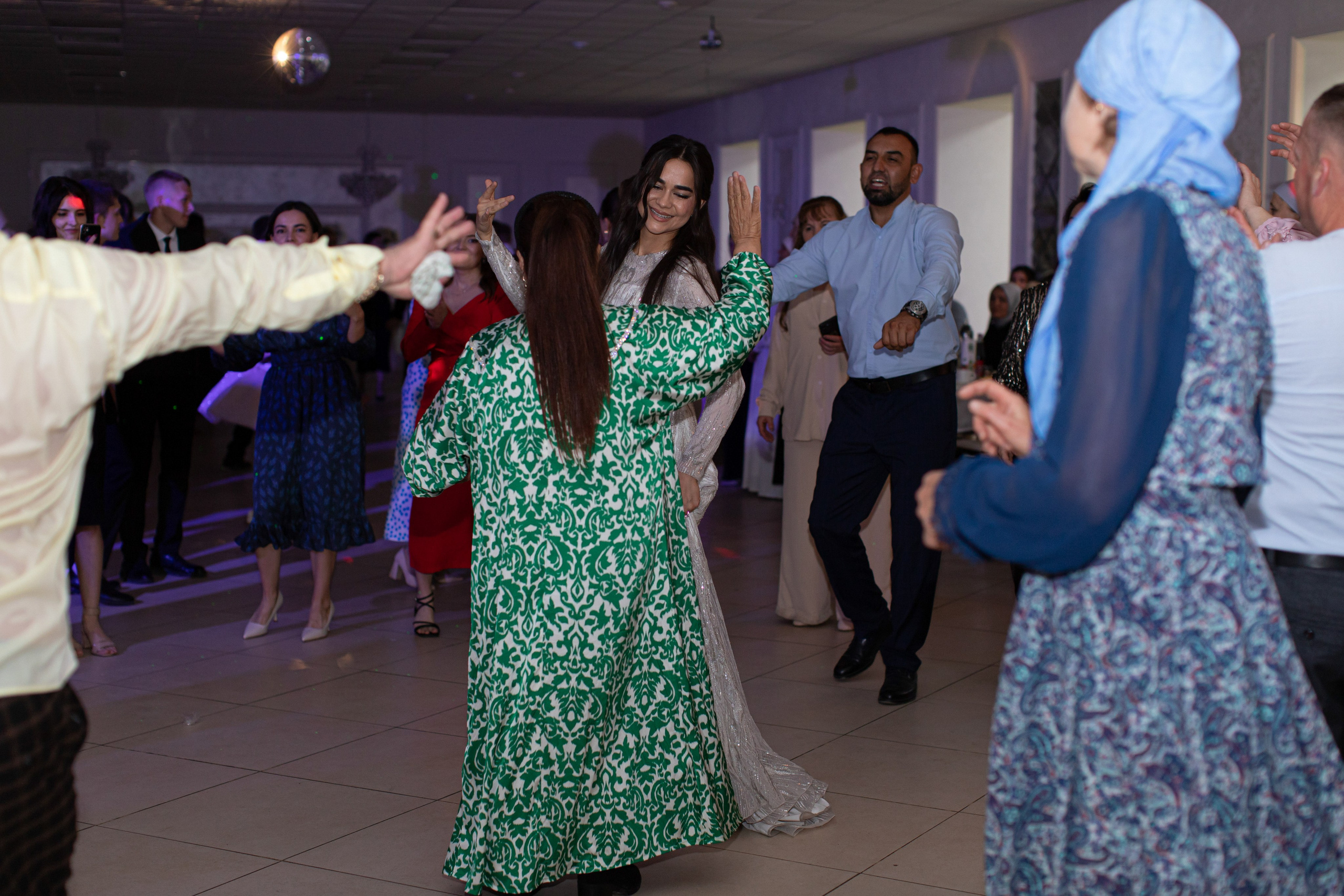 Шахзода и Хаким. Фотограф Лиана Артемова в Пензе