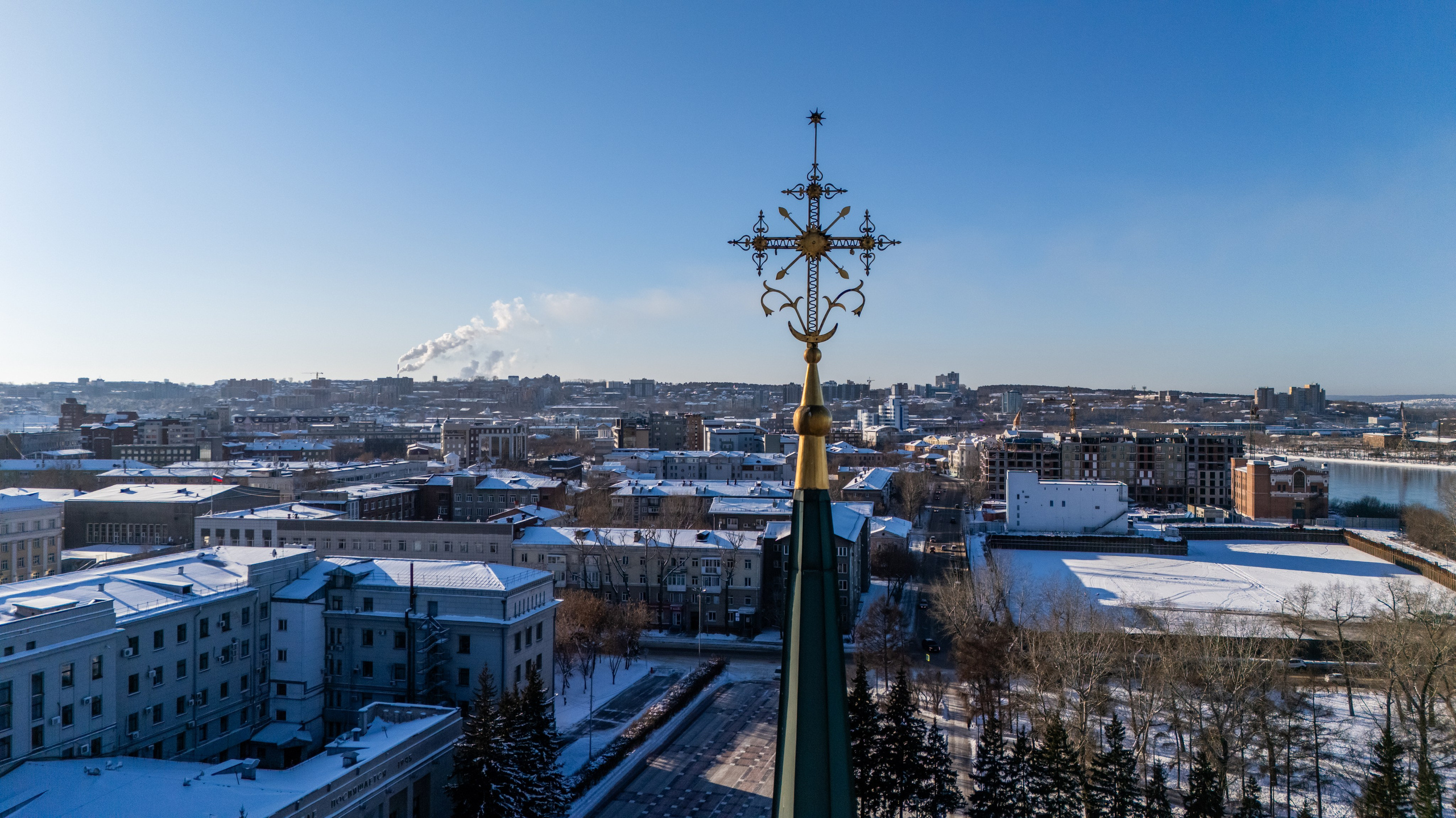 Архитектура города. Фотограф, видеограф и пилот дрона на Байкале