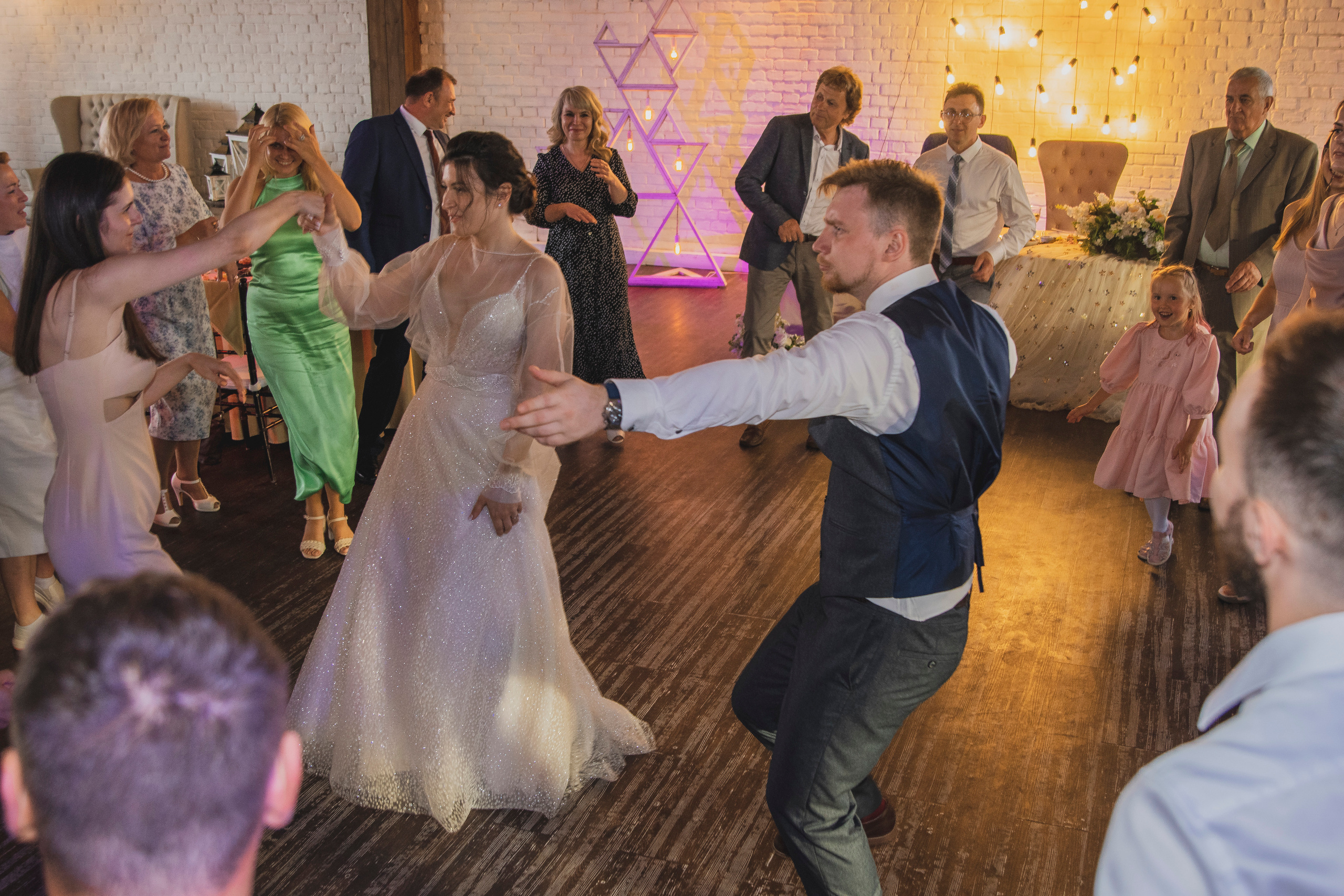 Артем и Лариса. Алена Смирнова — фотограф и видеомейкер