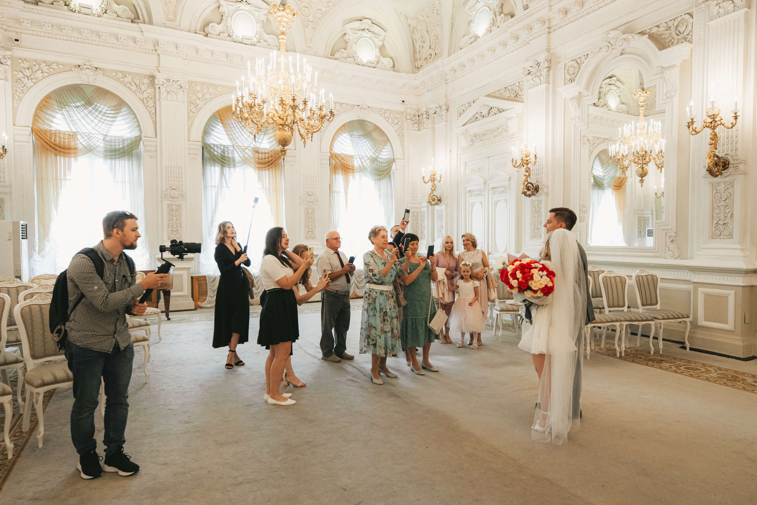 Саша и Настя. Алена Смирнова — фотограф и видеомейкер