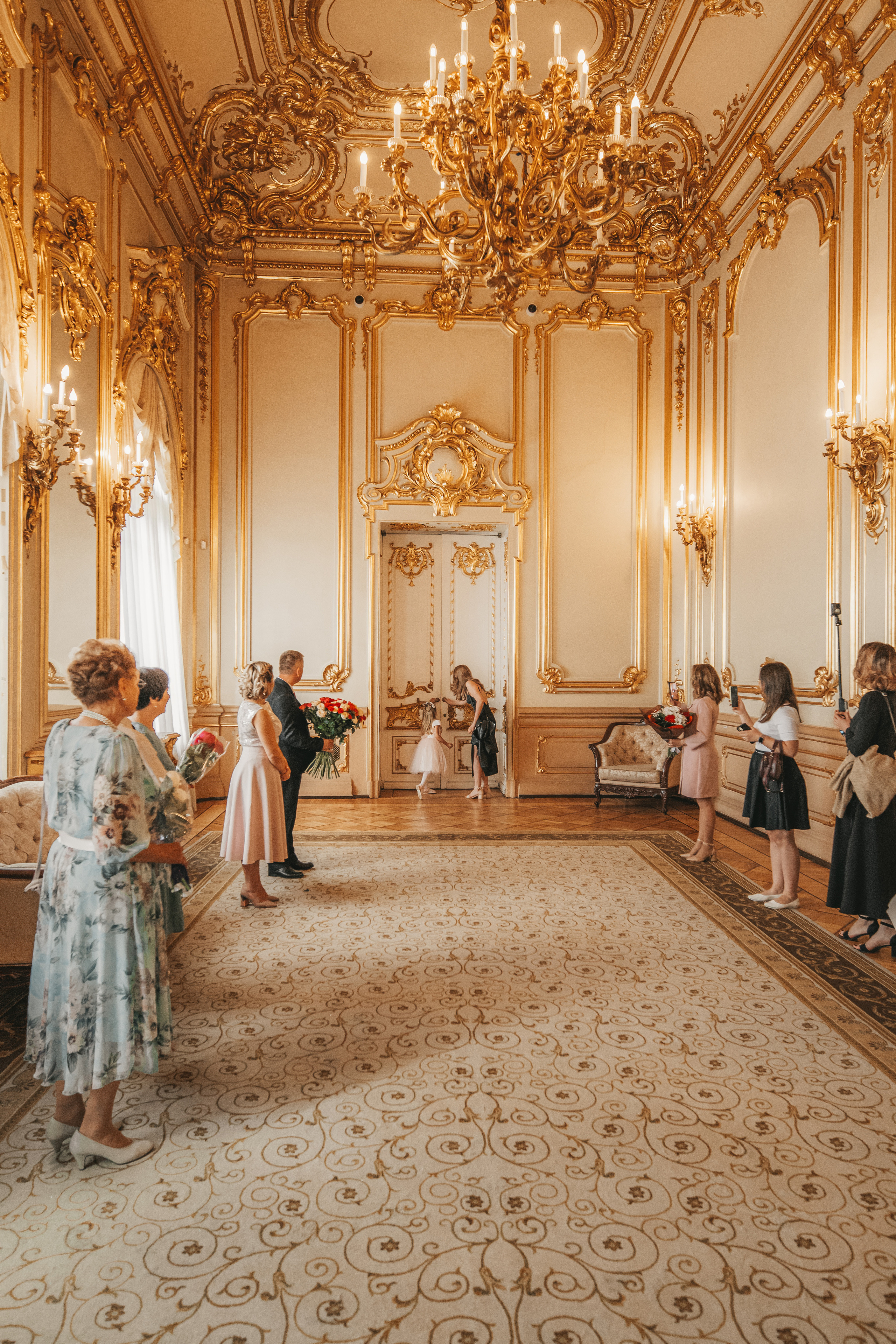 Саша и Настя. Алена Смирнова — фотограф и видеомейкер