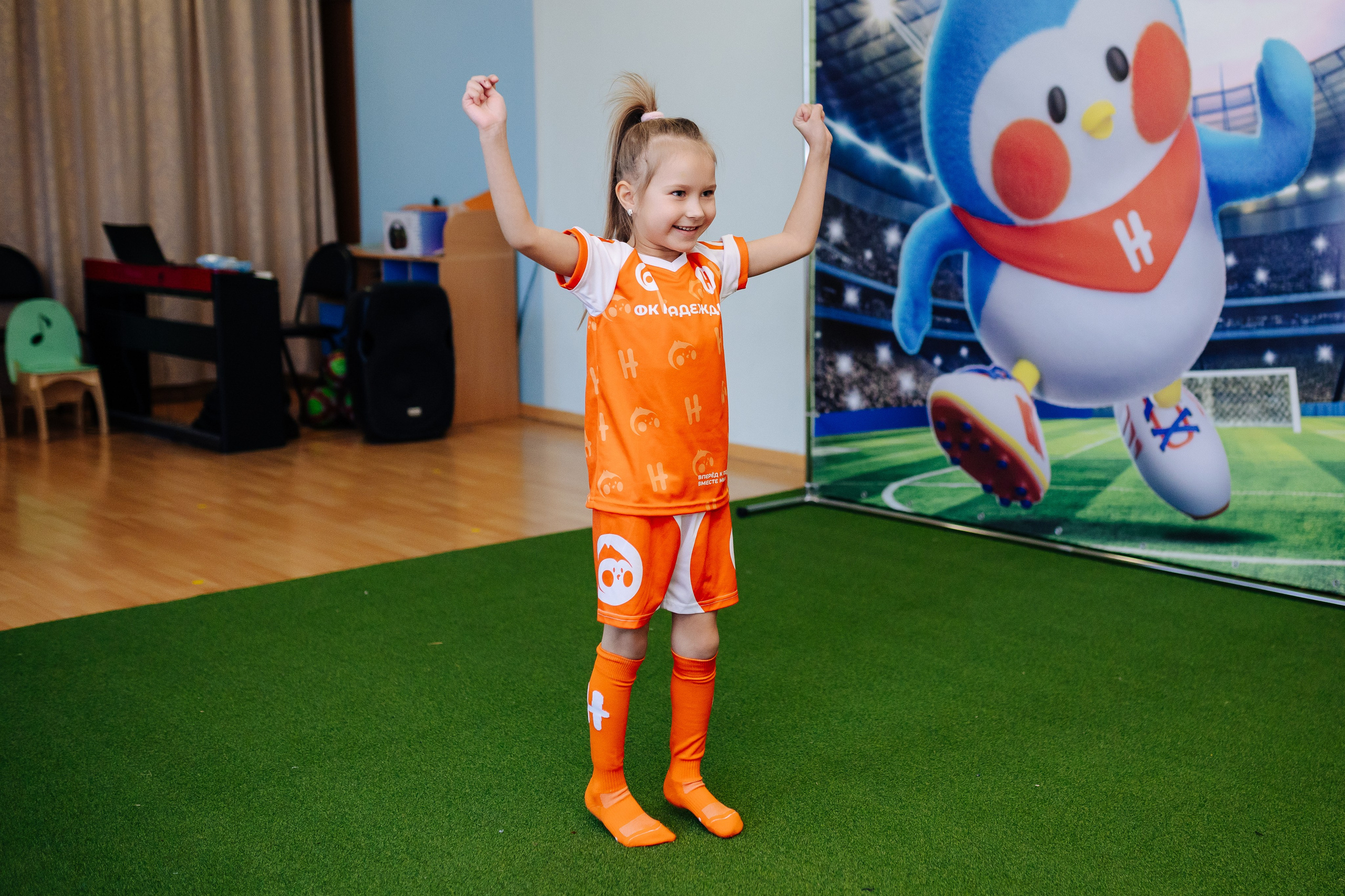 Фотосессия с кубком в детских садах г. Магнитогорска. Денис Прохоров Фотограф в г. Магнитогорск