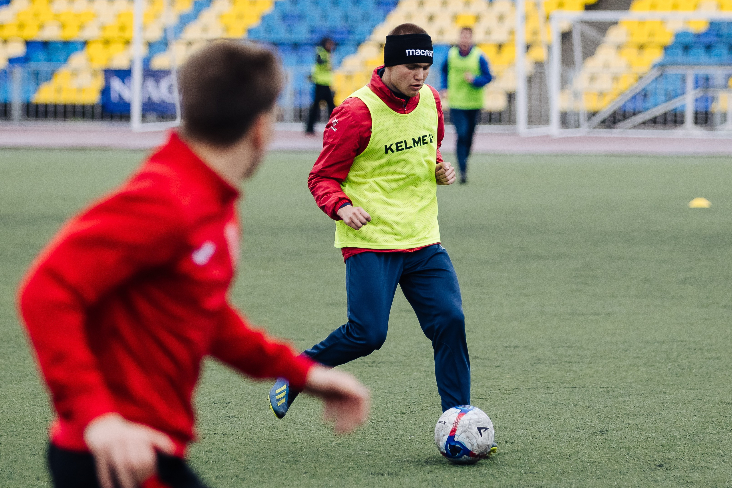 ФК «Металлург-Магнитогорск» — ФК «Триумф» // 03.05.25. Денис Прохоров Фотограф в г. Магнитогорск