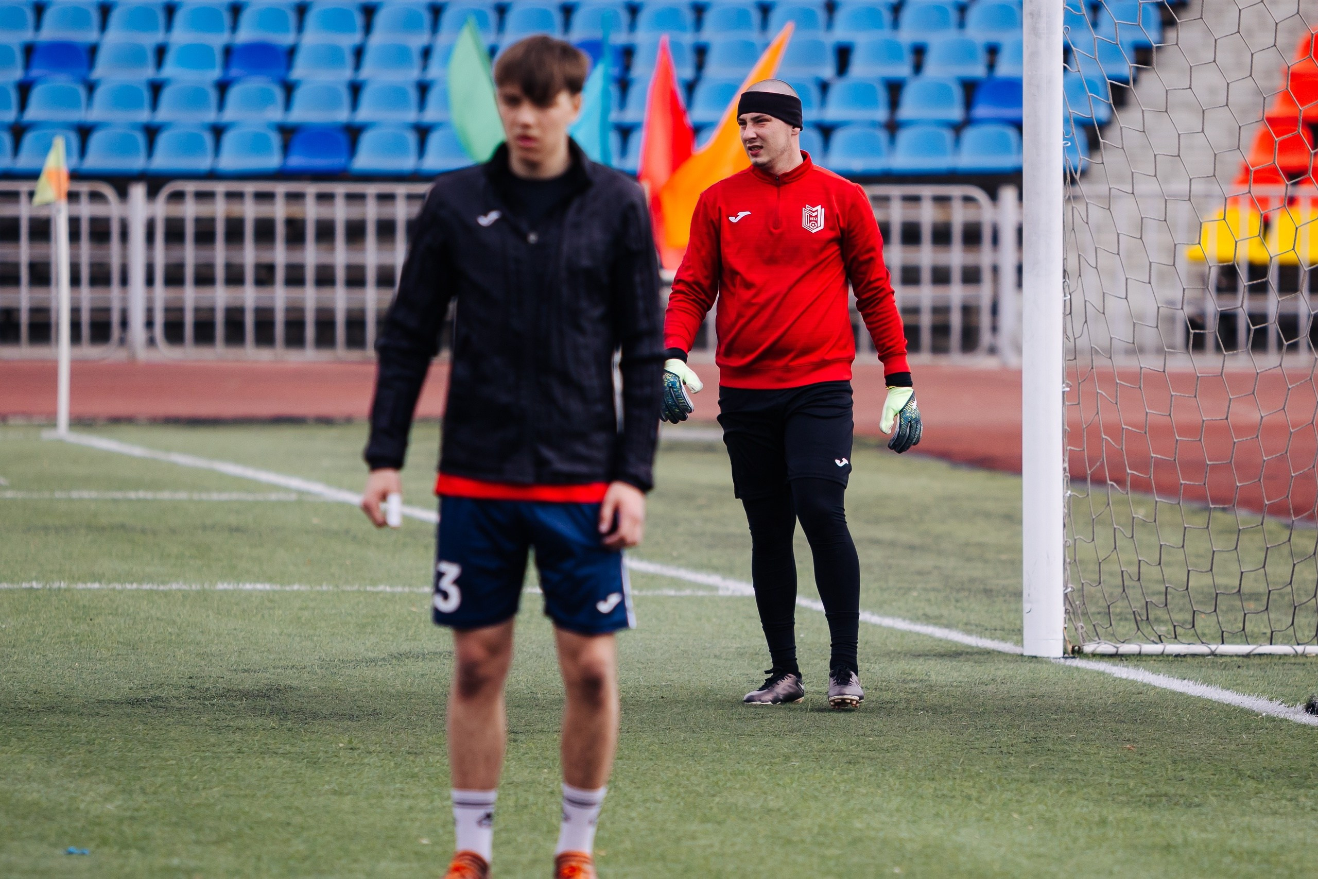 ФК «Металлург-Магнитогорск» vs ФК «ОСШ-Челябинск-М» // 05.04.25. Денис Прохоров Фотограф в г. Магнитогорск
