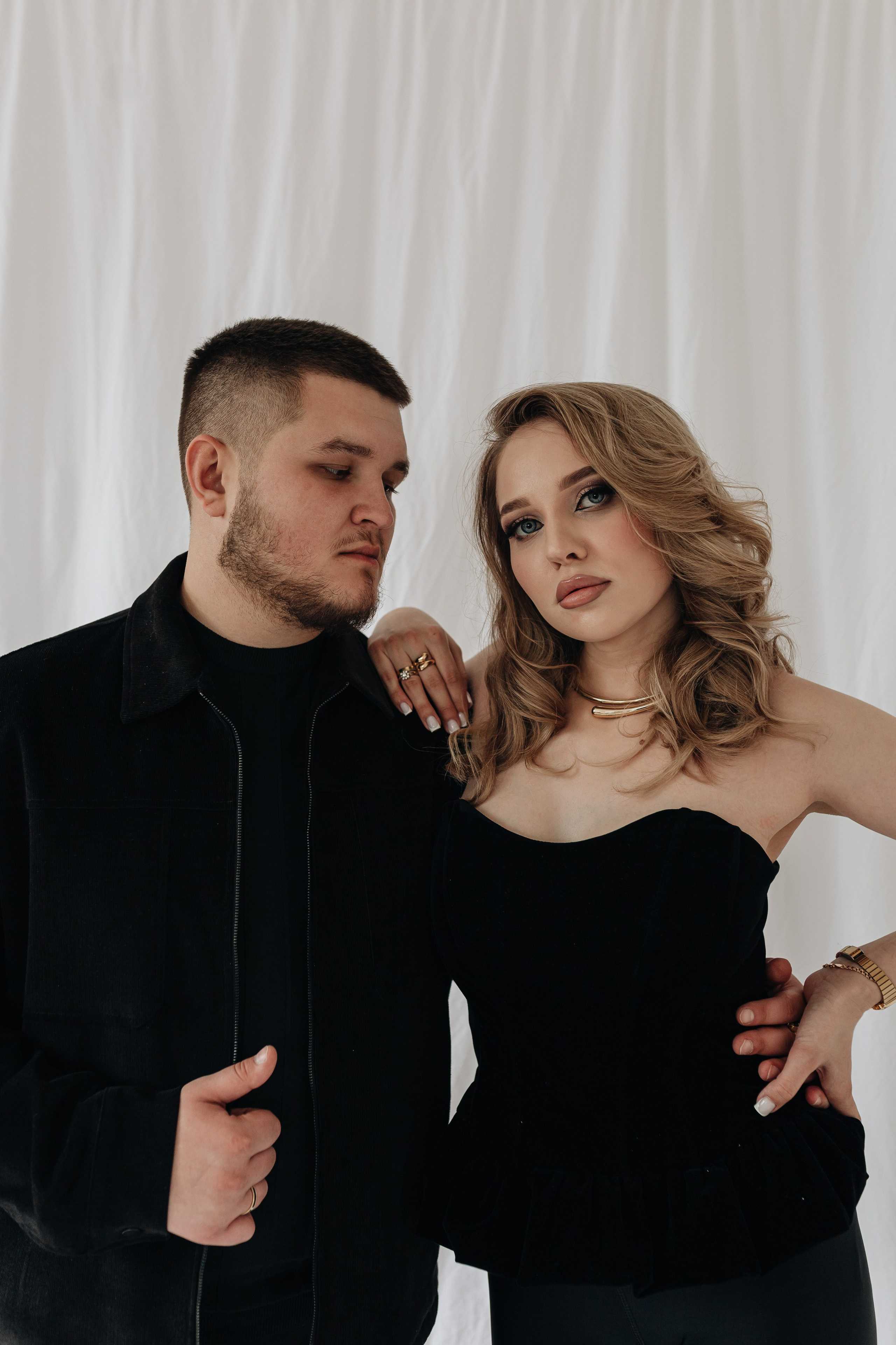 Семейная съёмка в студии. Фотограф Трифон Мира