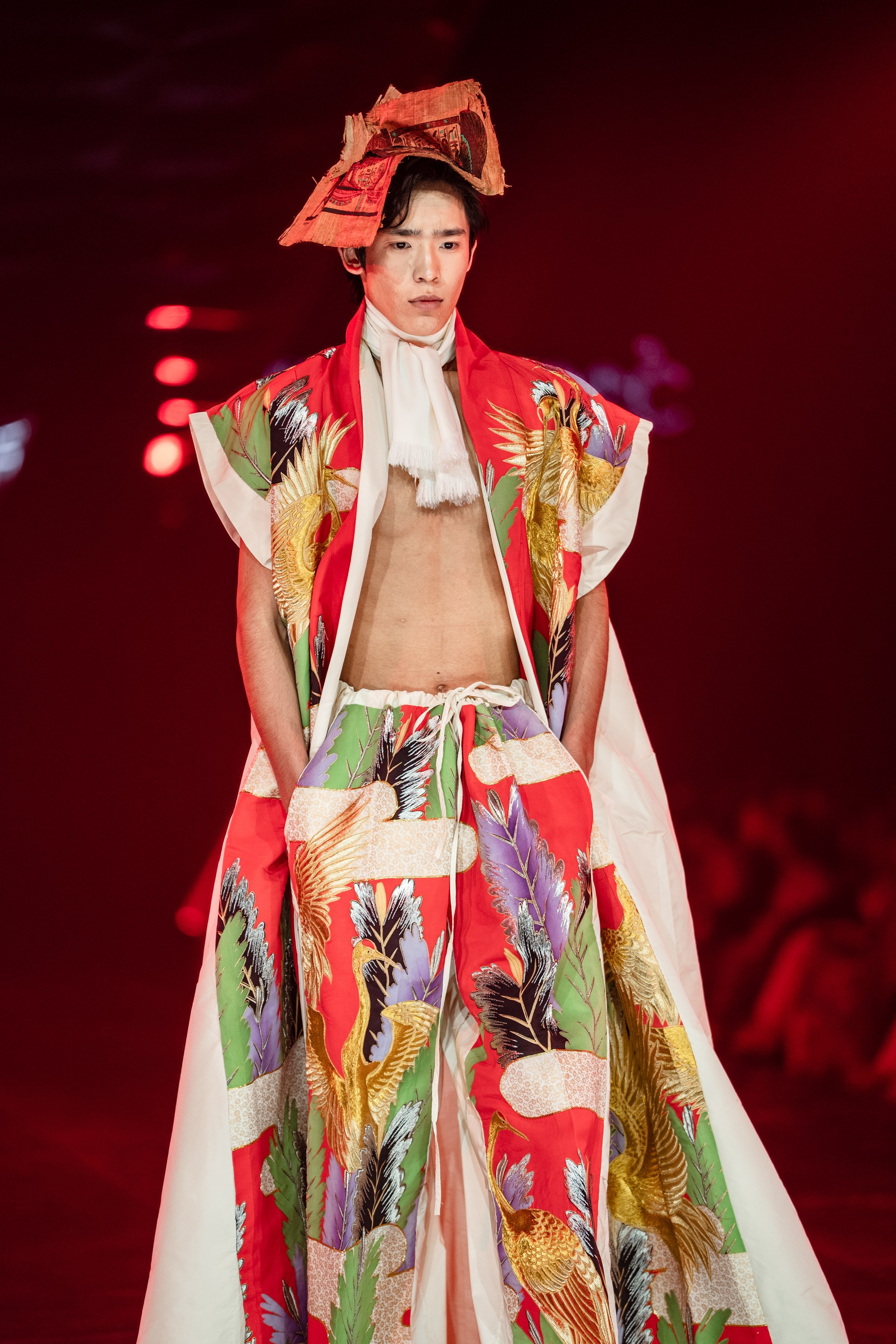 Visa Fashion week Maison Artc. Сайт Алматинского НЮ АРТ, будуар и фэшн фотографа Дениса Карпенко