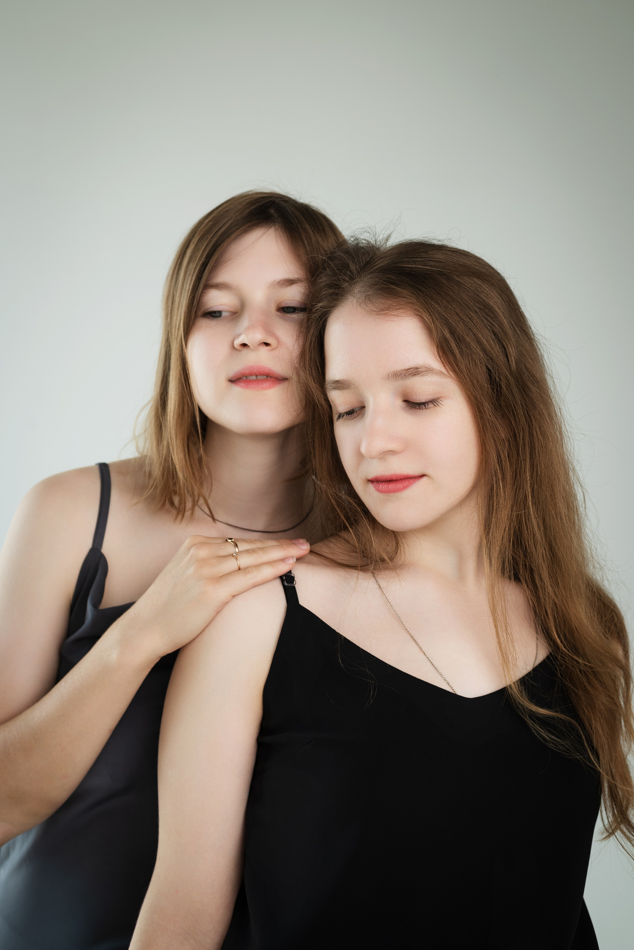 Семейная фотосессия минимализм. Фотограф в Воронеже. Портреты, контент, семейные сьемки