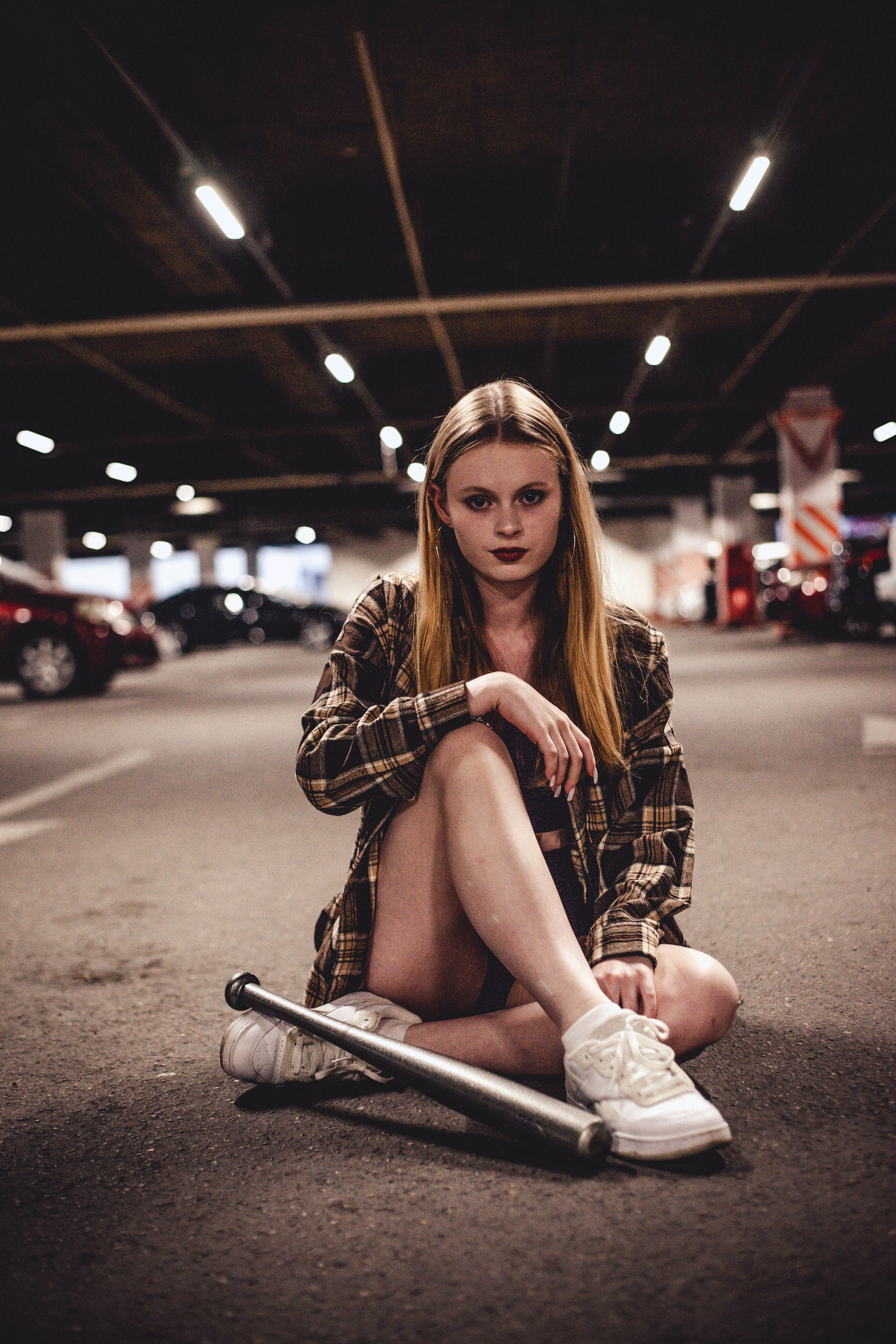 «Тайны парковки глазами тележки». Уличный фотограф Города N