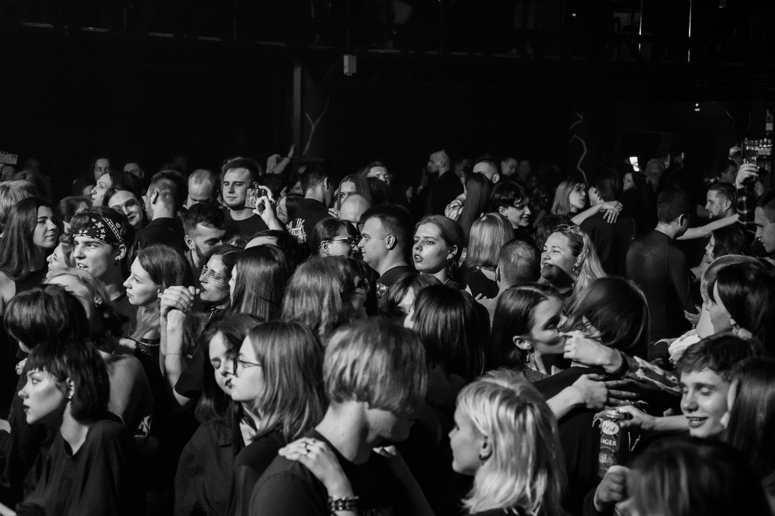 Neverlove. Репортажный фотограф Алексей Пирязев