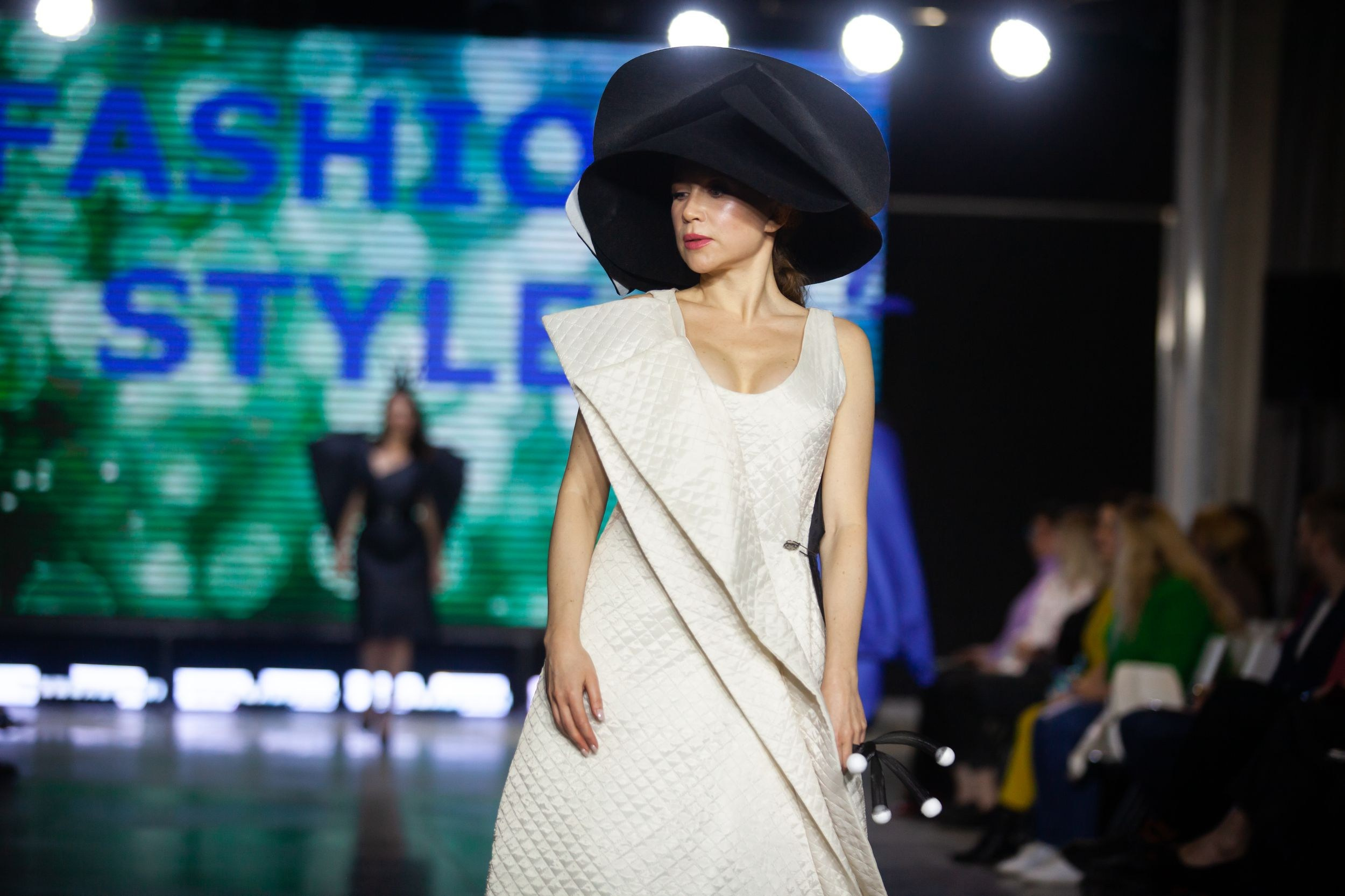 Фестиваль моды и красоты Fashion Style (11 мая 2024). Репортажный фотограф Алексей Пирязев