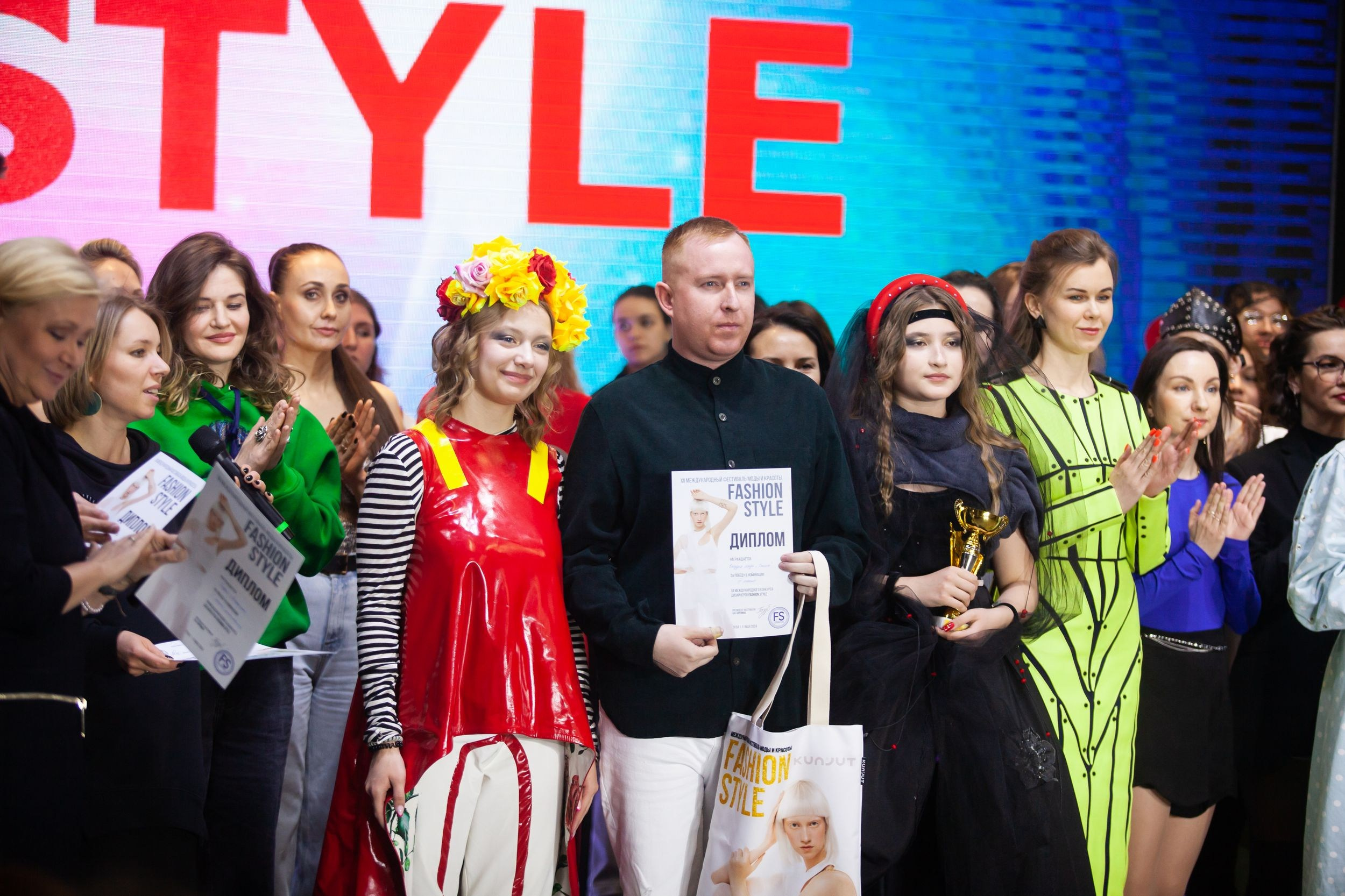 Фестиваль моды и красоты Fashion Style (11 мая 2024). Репортажный фотограф Алексей Пирязев