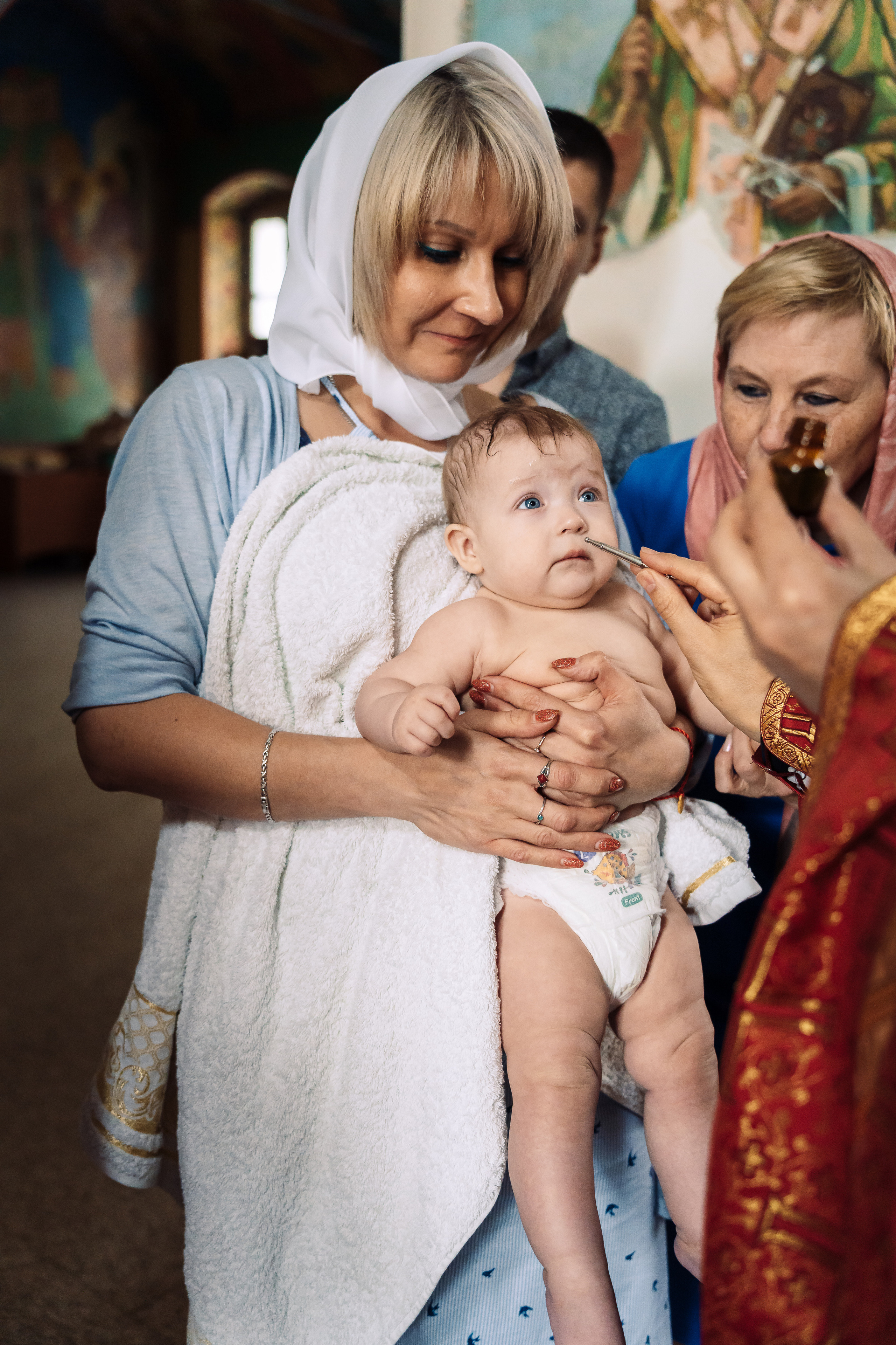 Фотограф на таинство крещения в Воронеже. Фотограф для семей и экспертов в г. Воронеж Ирина Круглова