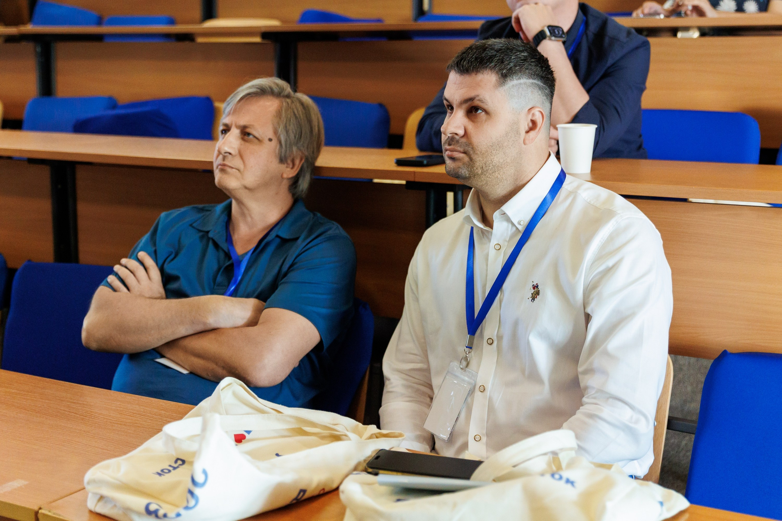 Конференция Хирургии сердца. Репортажный и студийный фотограф во Владивостоке Дударева Софья