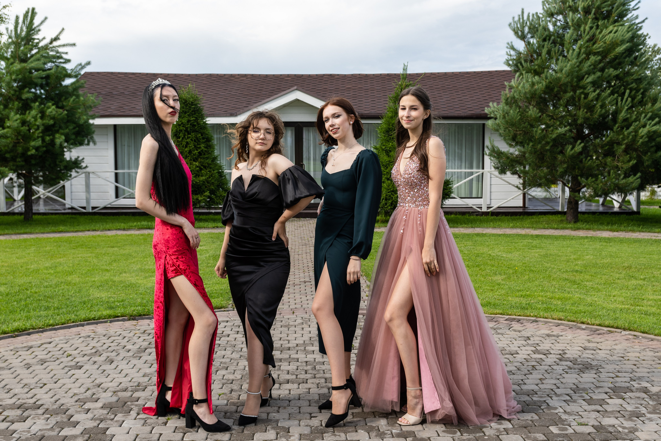 Выпускной из 11 класса. 2023. Семейный и индивидуальный фотограф Life style в Санкт-Петербурге Мария