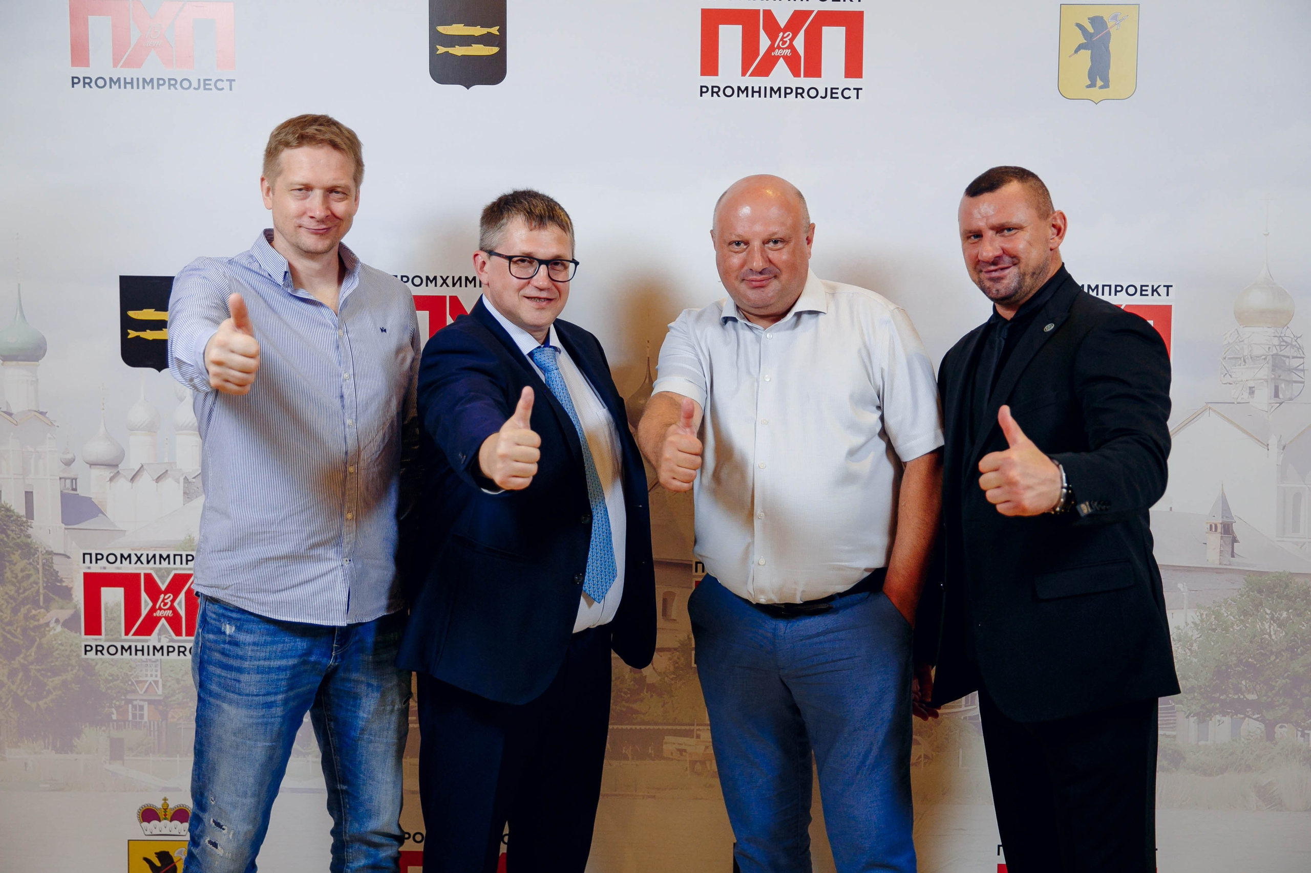 Банкет в «Азимуте». Ваш репортажный фотограф Артемий Антонов