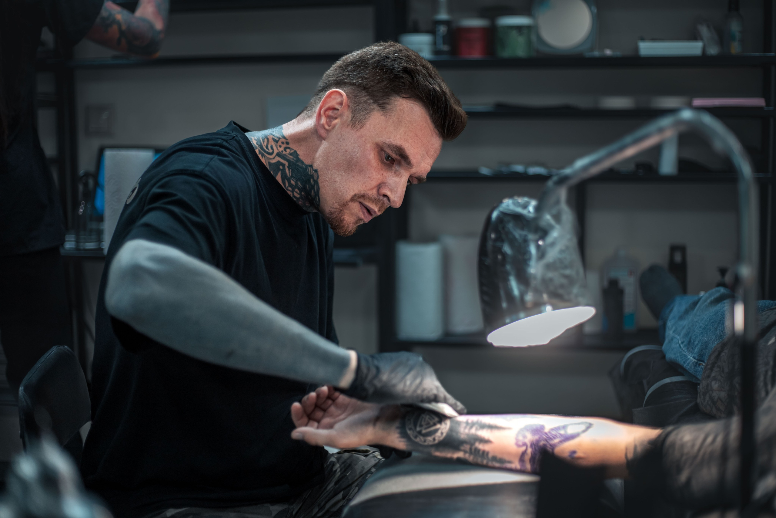 Бизнес фотосессия для тату салона NaumTatto. Бизнес фотограф Ижевск — Назаров Роман