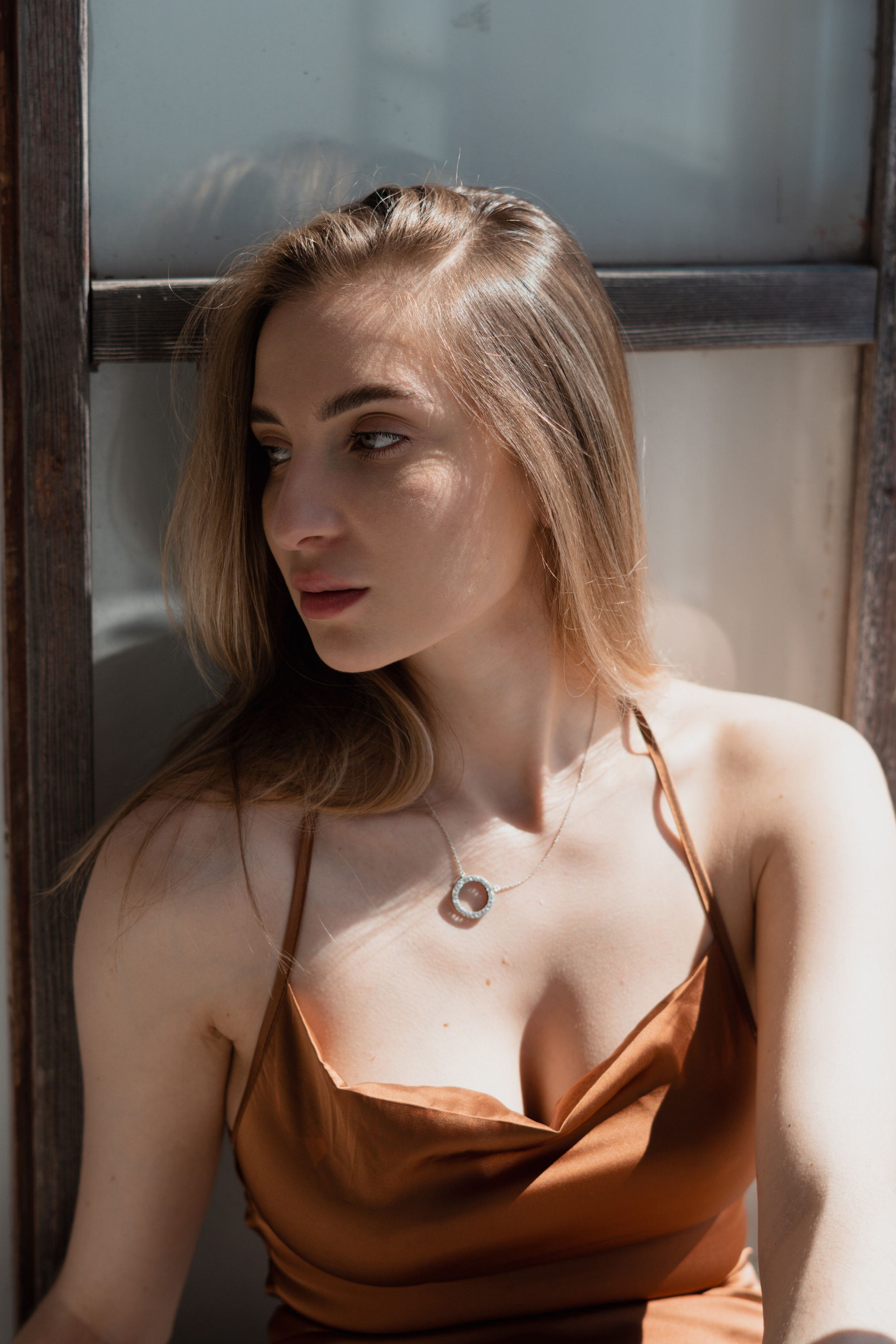 Diana. Professional Wedding Photographer Geneva & Romande Switzerland | Tanya Creator