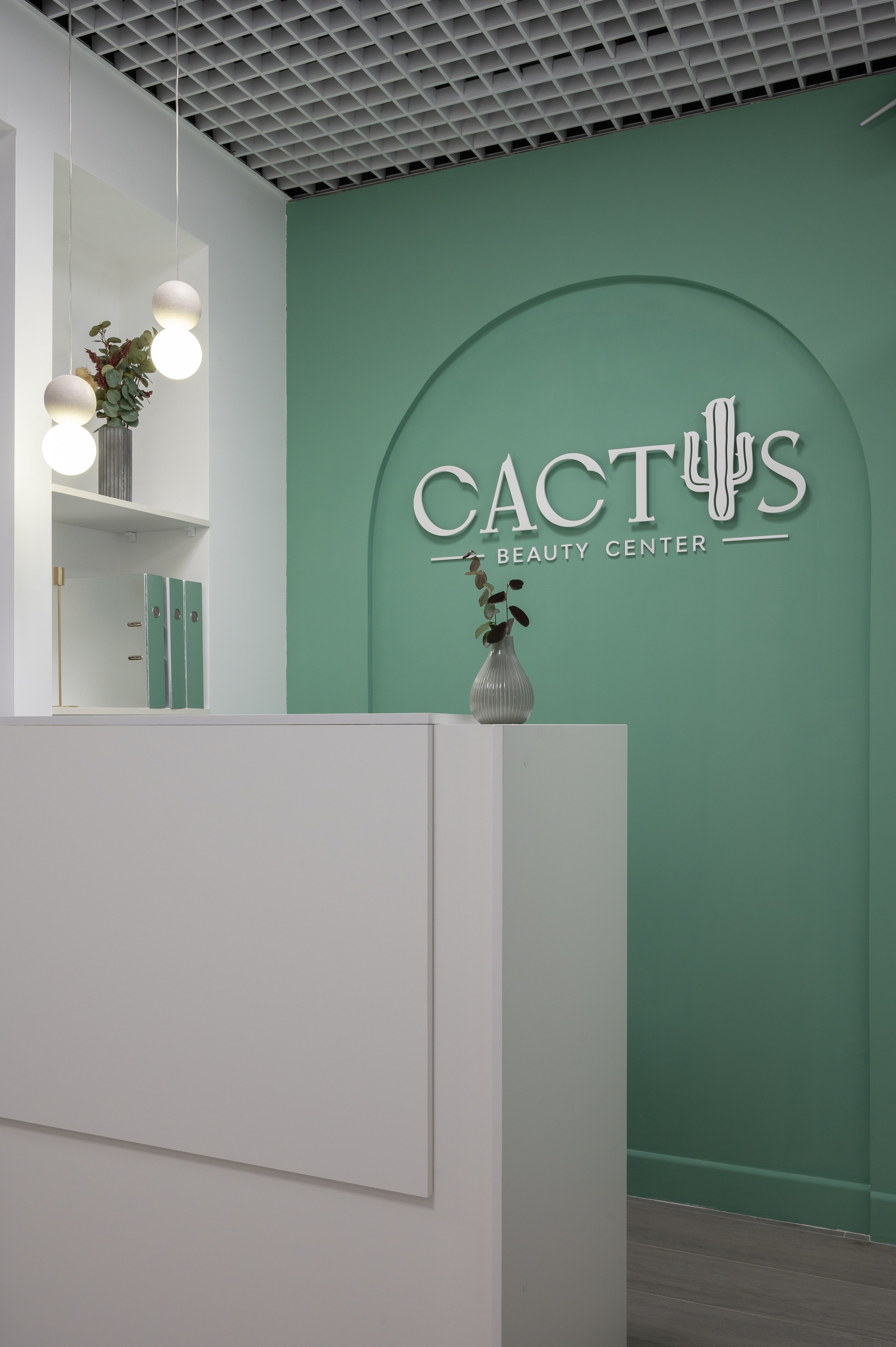 Студия лазерной эпиляции CACTUS. Интерьерный фотограф в Сочи Элина Габриелян