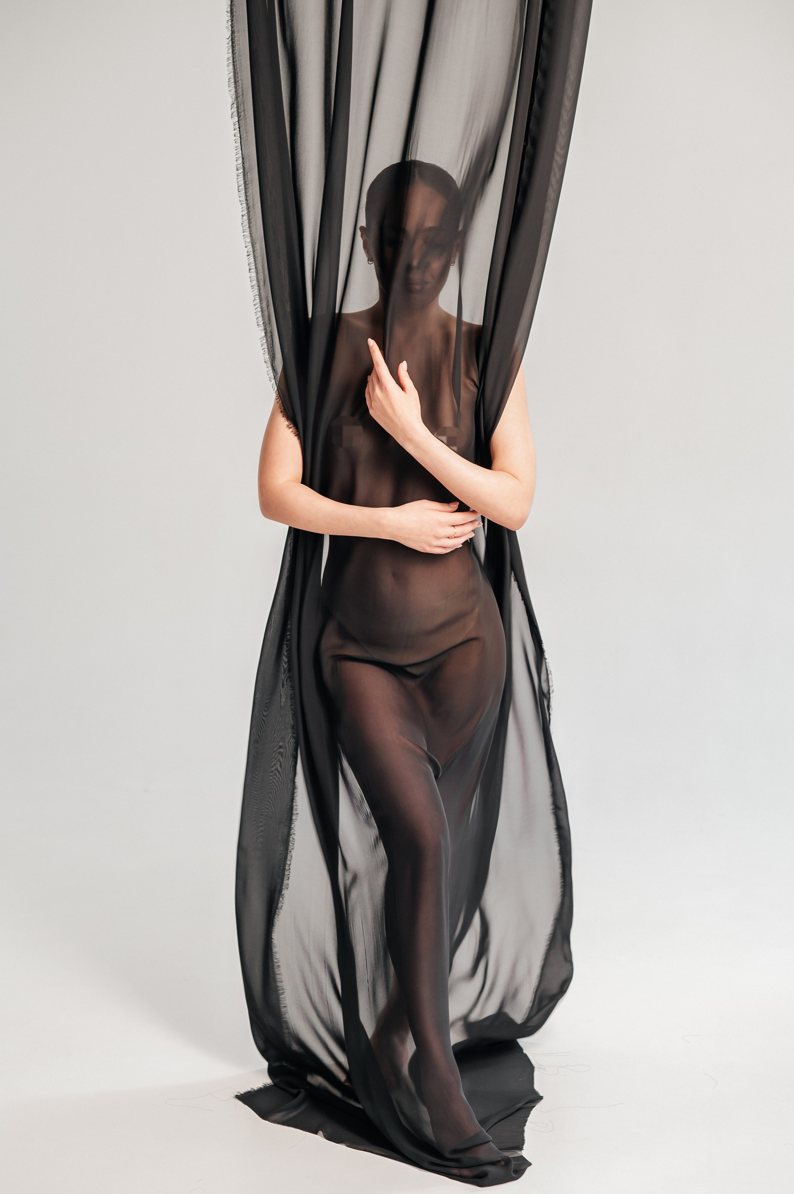 «Парящая ткань». Фотограф