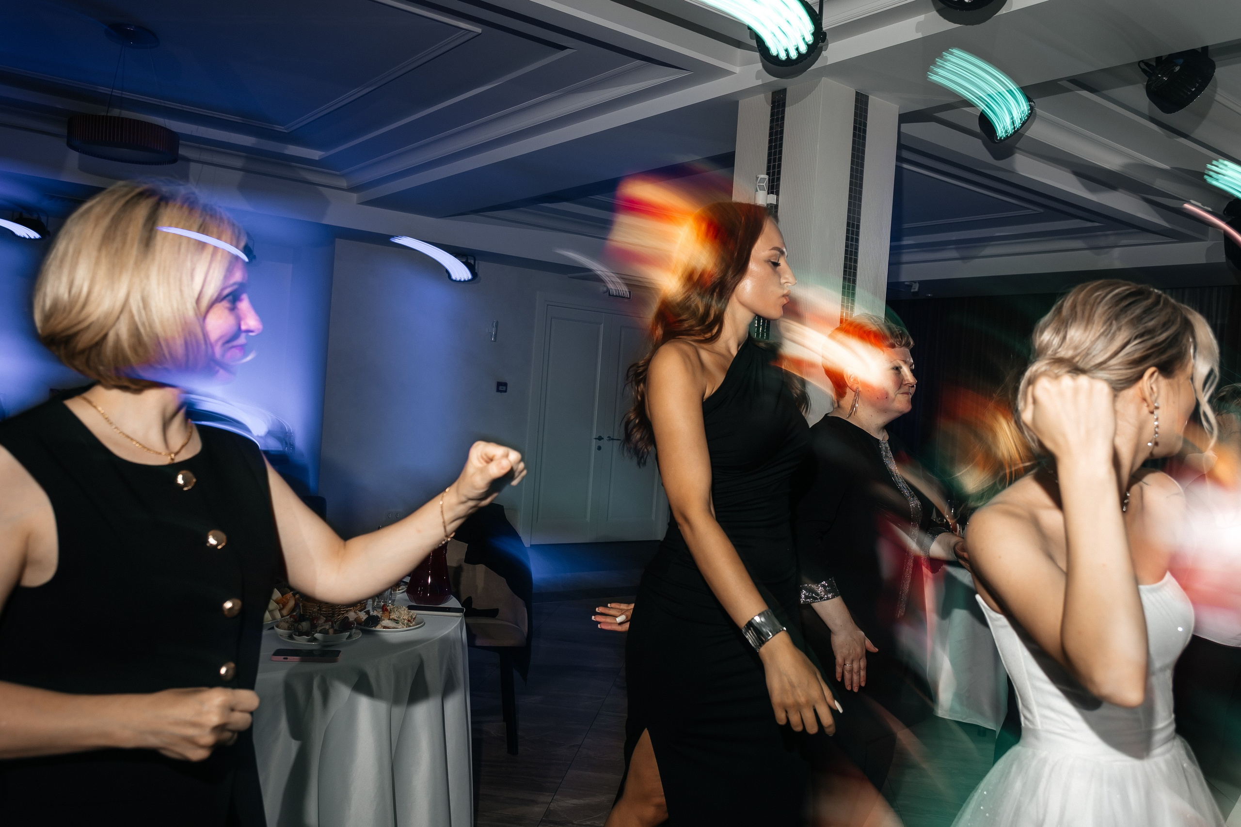 Даниил & Кристина | 20.08.25. Свадебный и семейный фотограф в Омске Евгения Хакимова