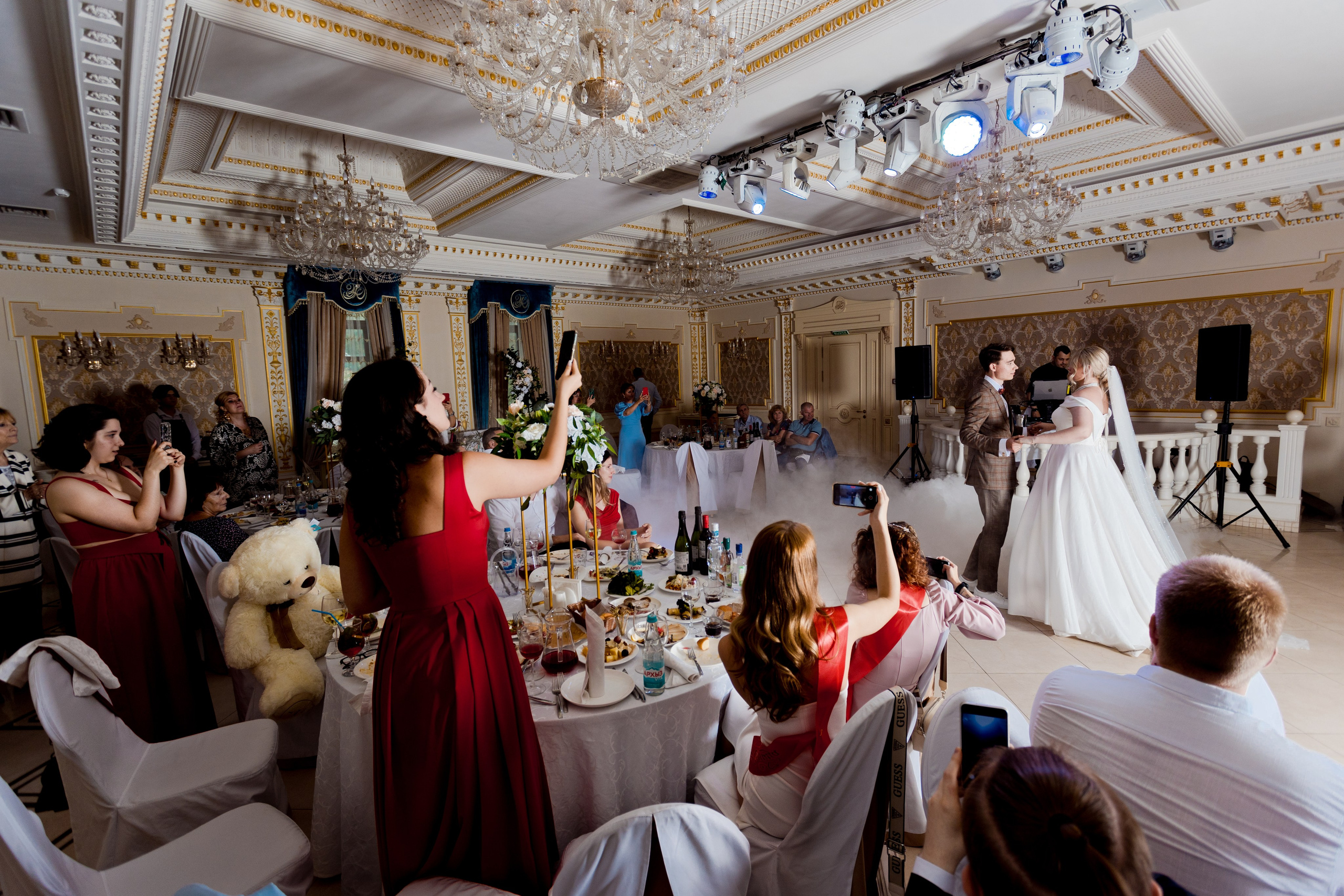 Ресторан. Photomantis