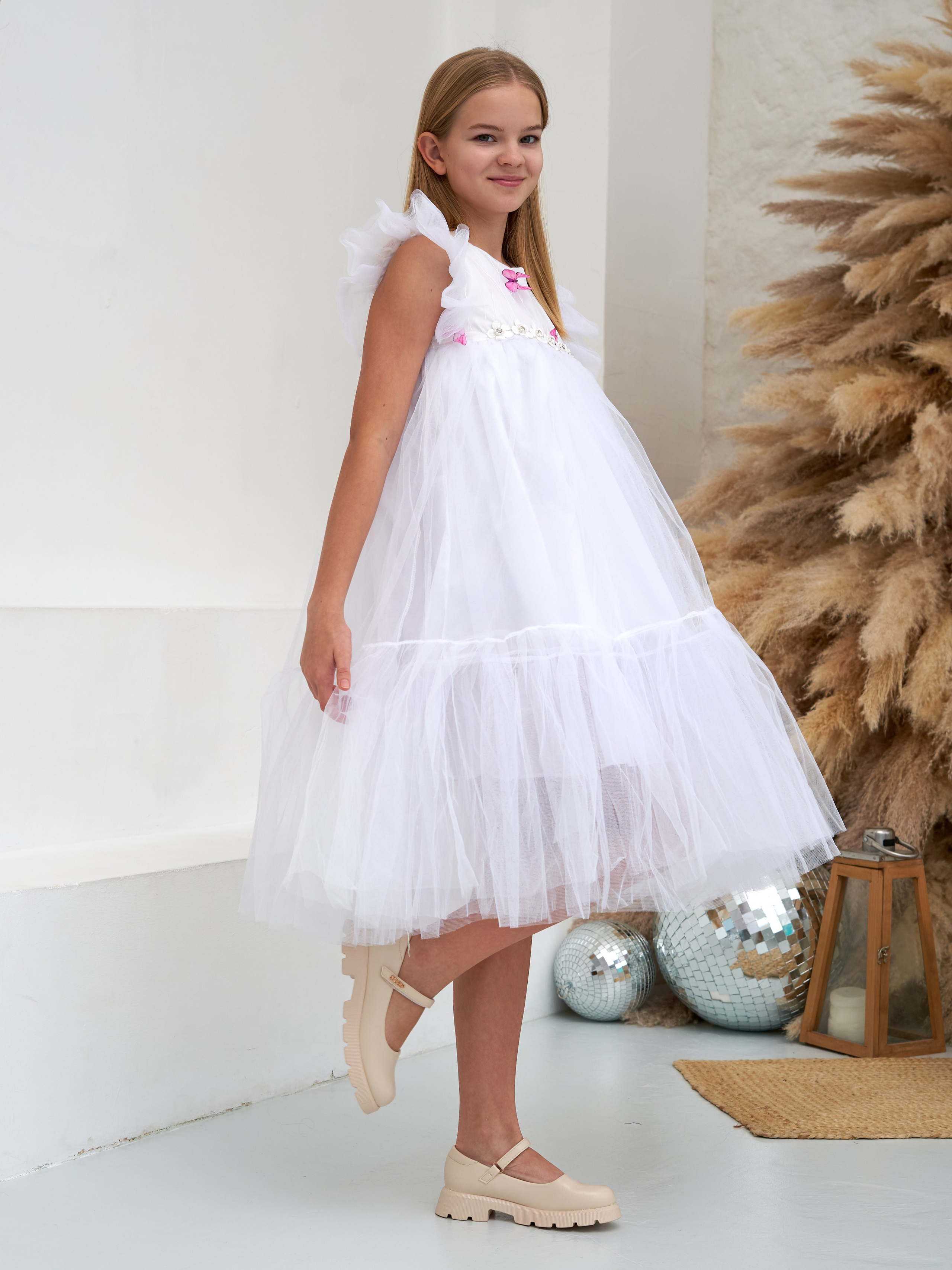 Ari. Коммерческий фотограф Соколовская Анастасия