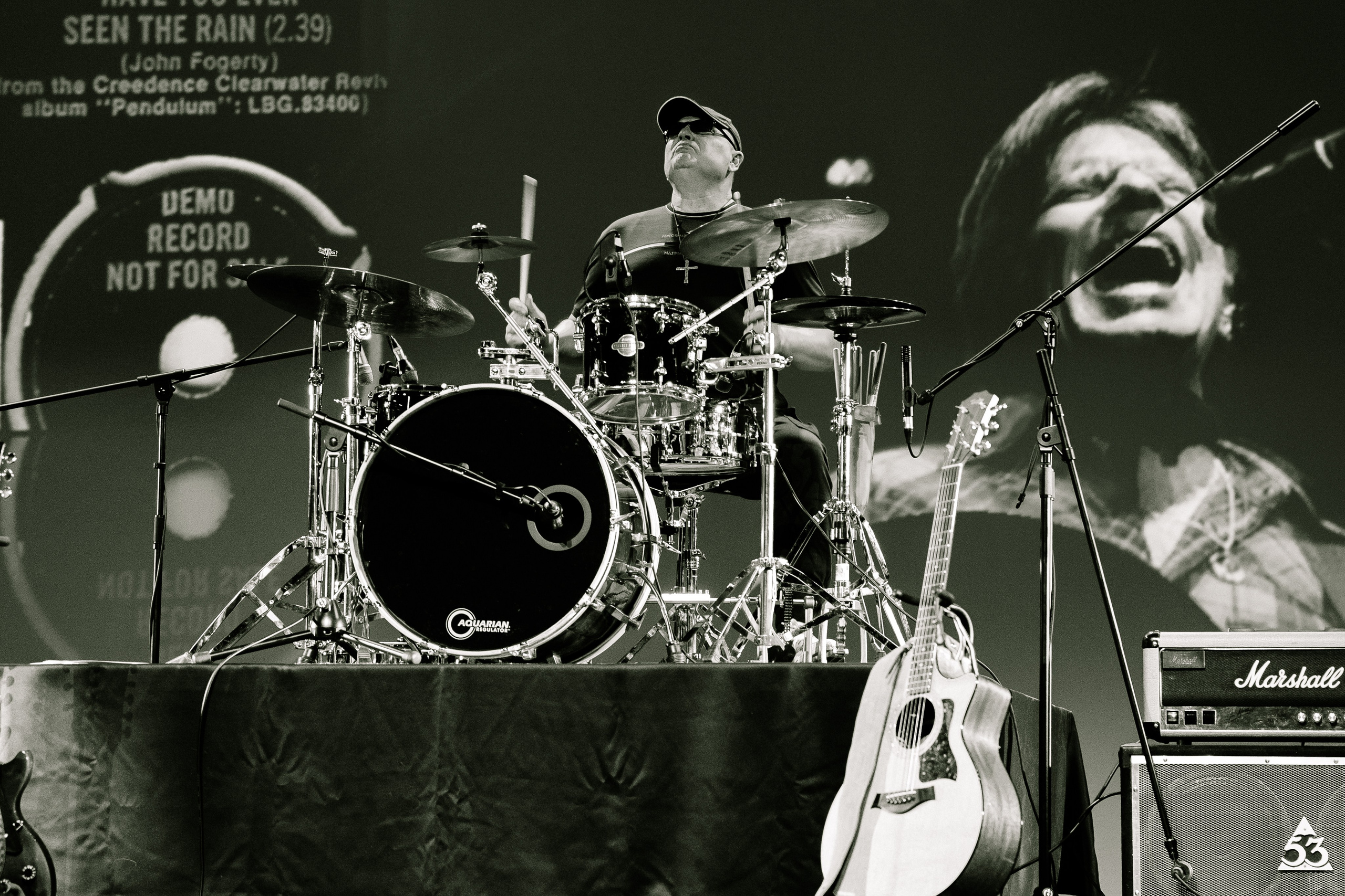 Виниловая дорога. Фотограф Петрова Мария