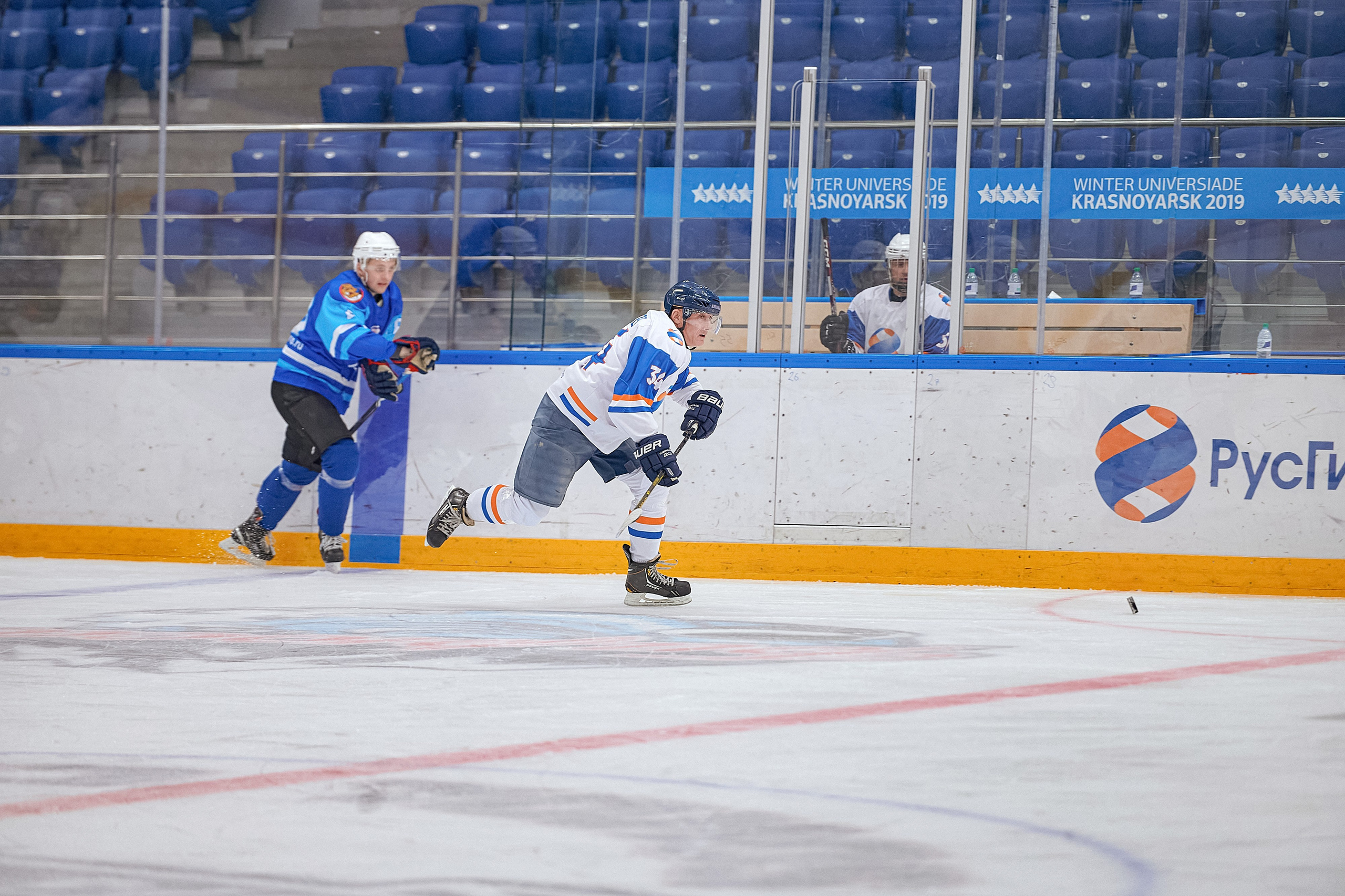 Портфолио репортажной фотосъёмки: Кристалл арена — Хоккей — РусГидро. Фотограф Яковлев Роман — Красноярск